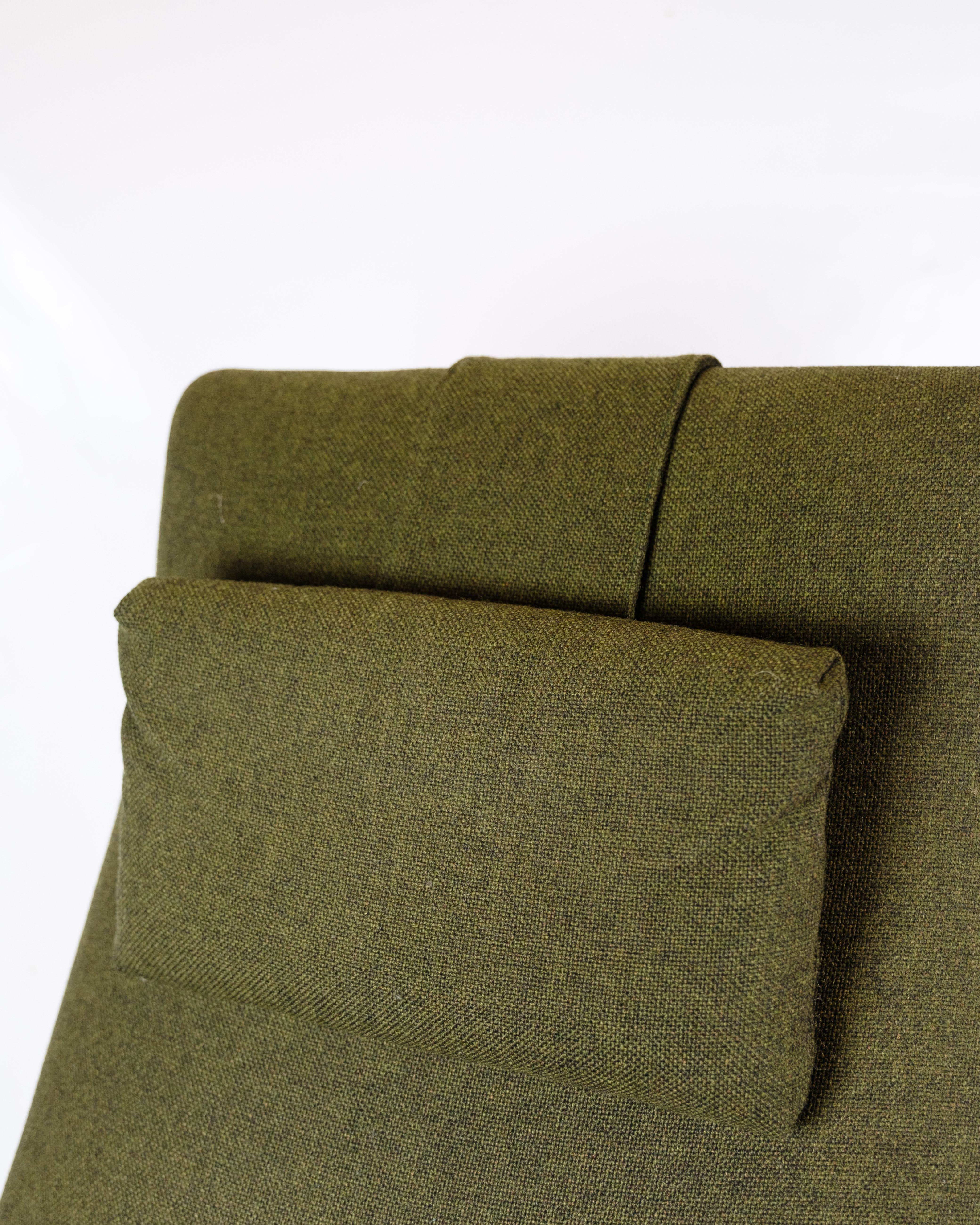 Ensemble de 2 fauteuils avec tabouret en teck et tissu vert par Alf Svensson Bon état - En vente à Lejre, DK