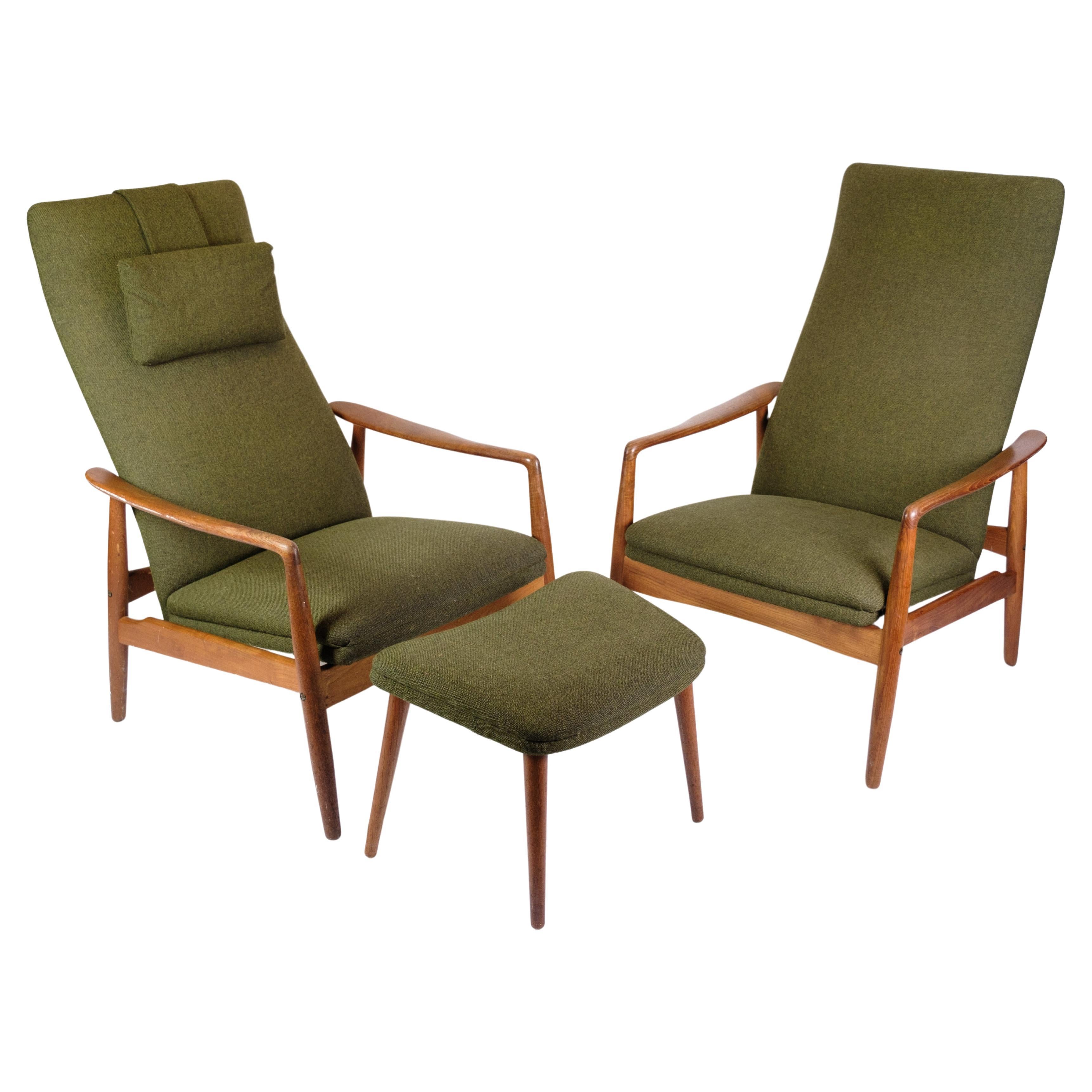 Set aus 2 Sesseln mit Hocker aus Teakholz und grünem Stoff von Alf Svensson