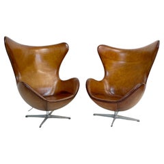 Set of 2 Arne Jacobsen Tan Leather Egg Chairs, for Fritz Hansen, Denmark 1960's