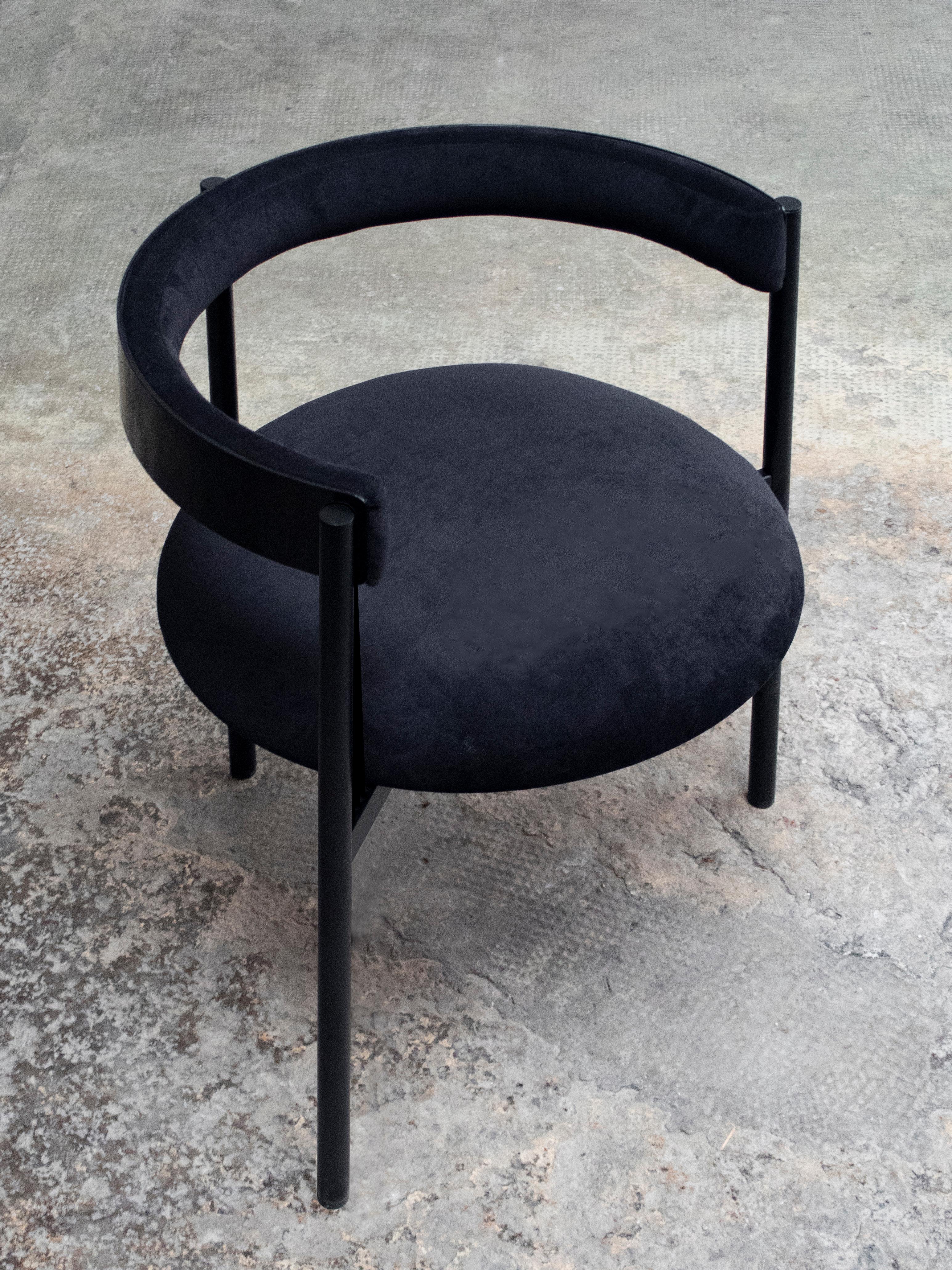Argentine Set of 2 Aro Chairs, Black by Ries