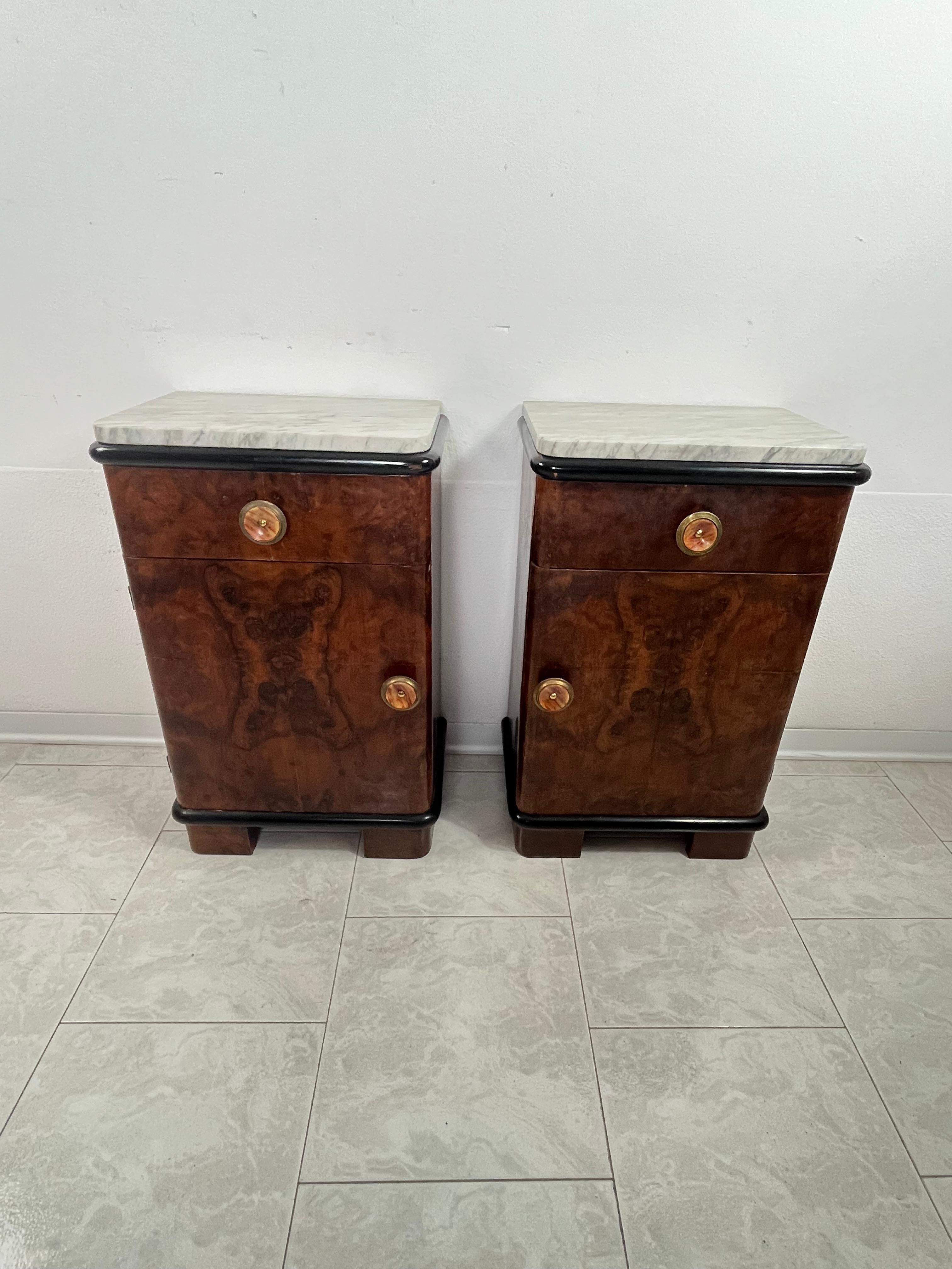 Italian Set Of 2 Art Deco Bedside Tables With Marble Top, 1930s For Sale