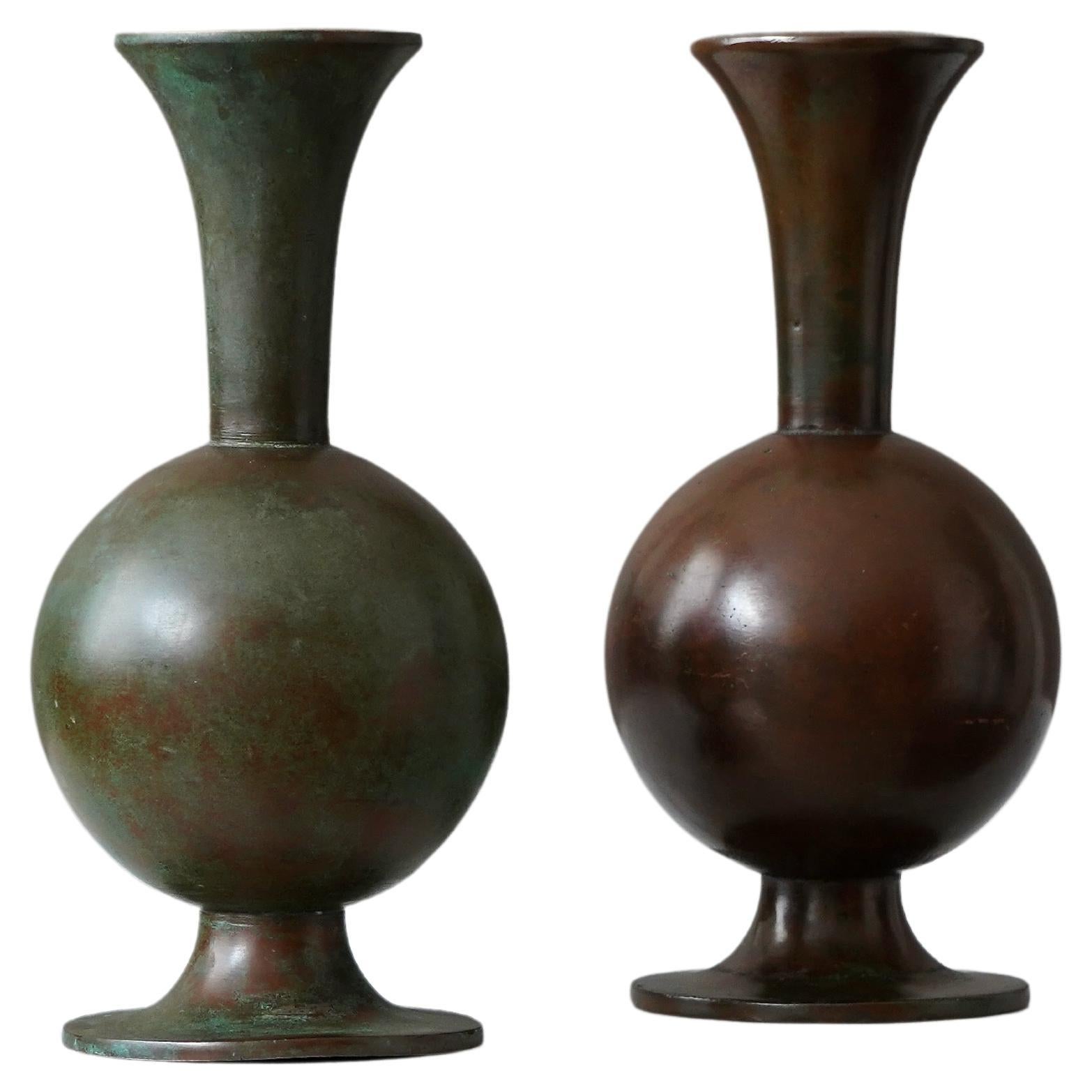 Ensemble de 2 vases en bronze Art déco par Sune Bäckström, Suède, années 1920