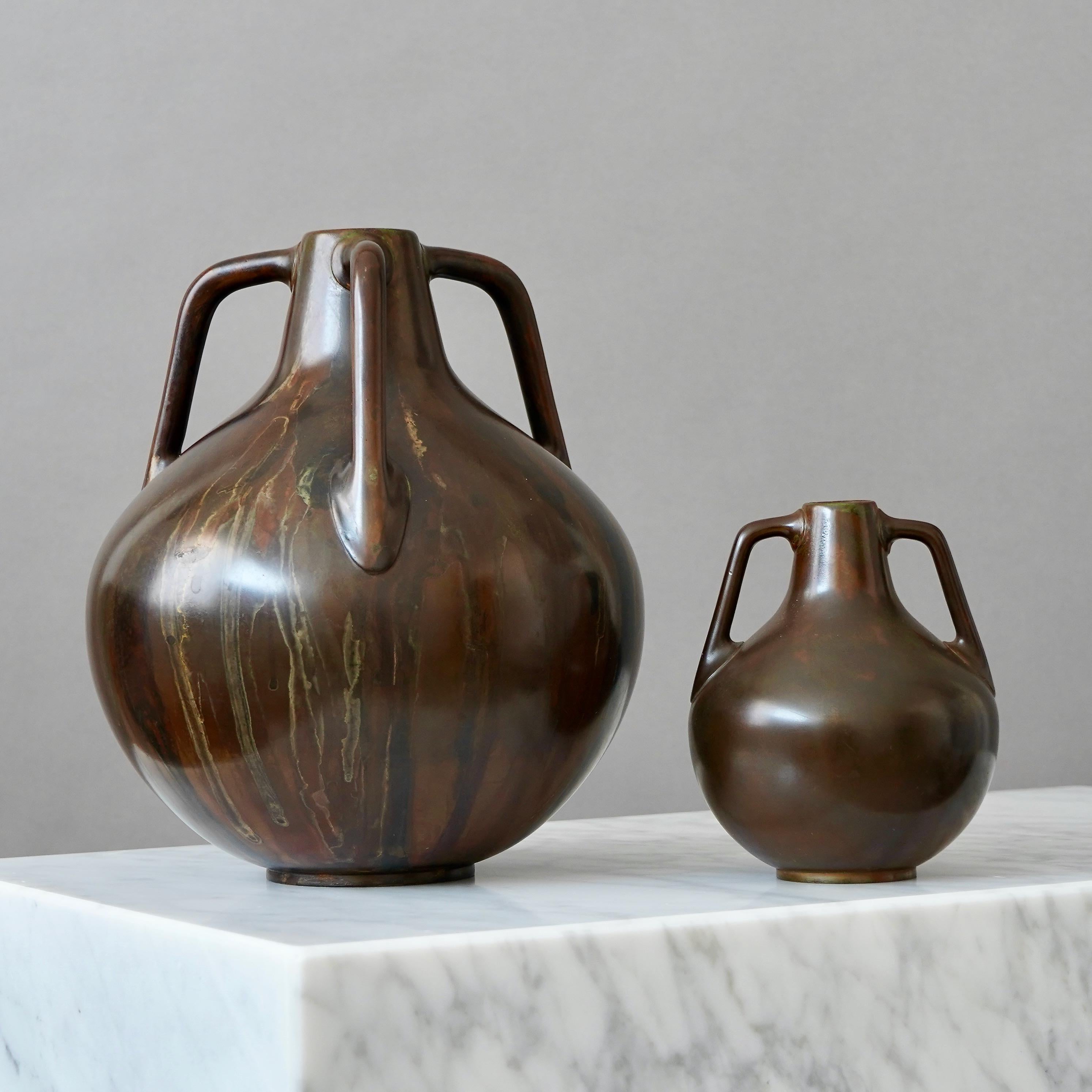 Set di 2 vasi in bronzo Art Deco. Svezia, anni '40 in vendita 4