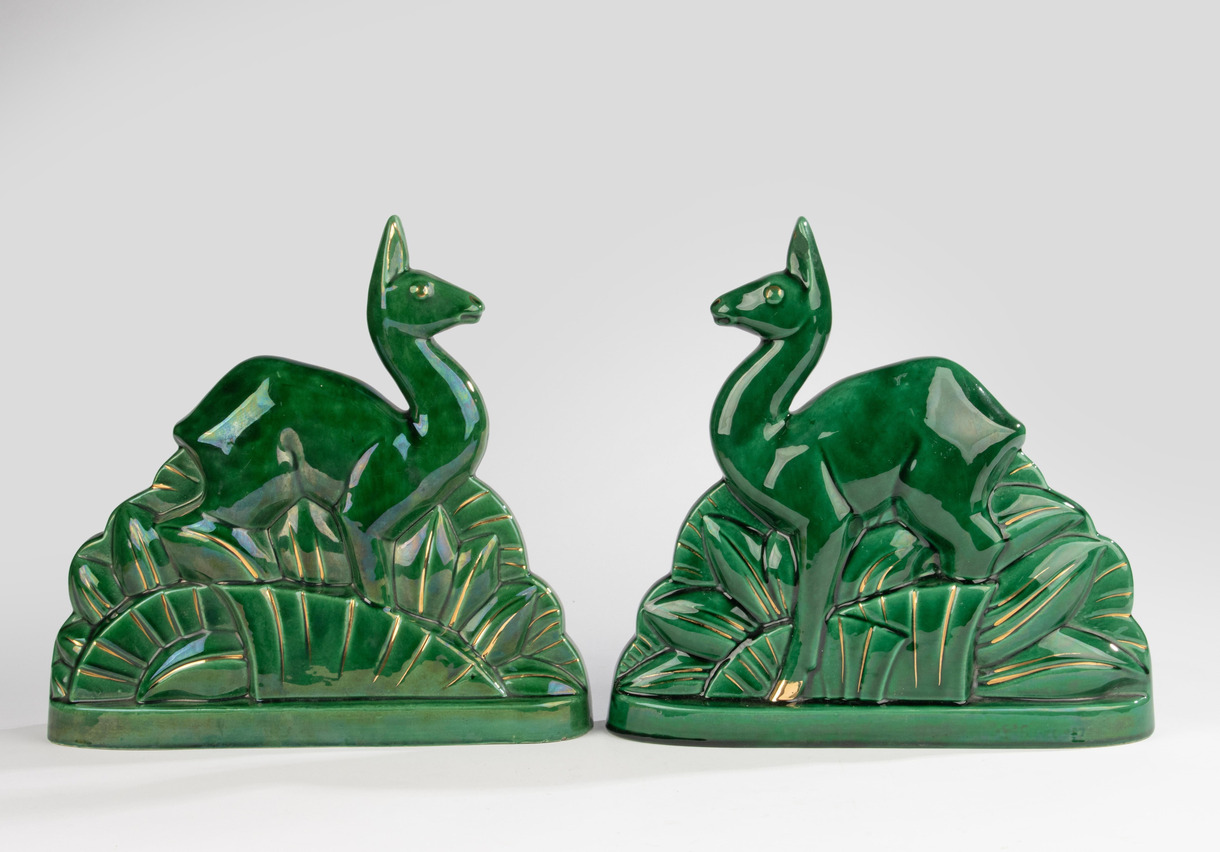 Lote de 2 Esculturas de Cerámica Art Déco - Ciervo - San Clemente Art Decó en venta