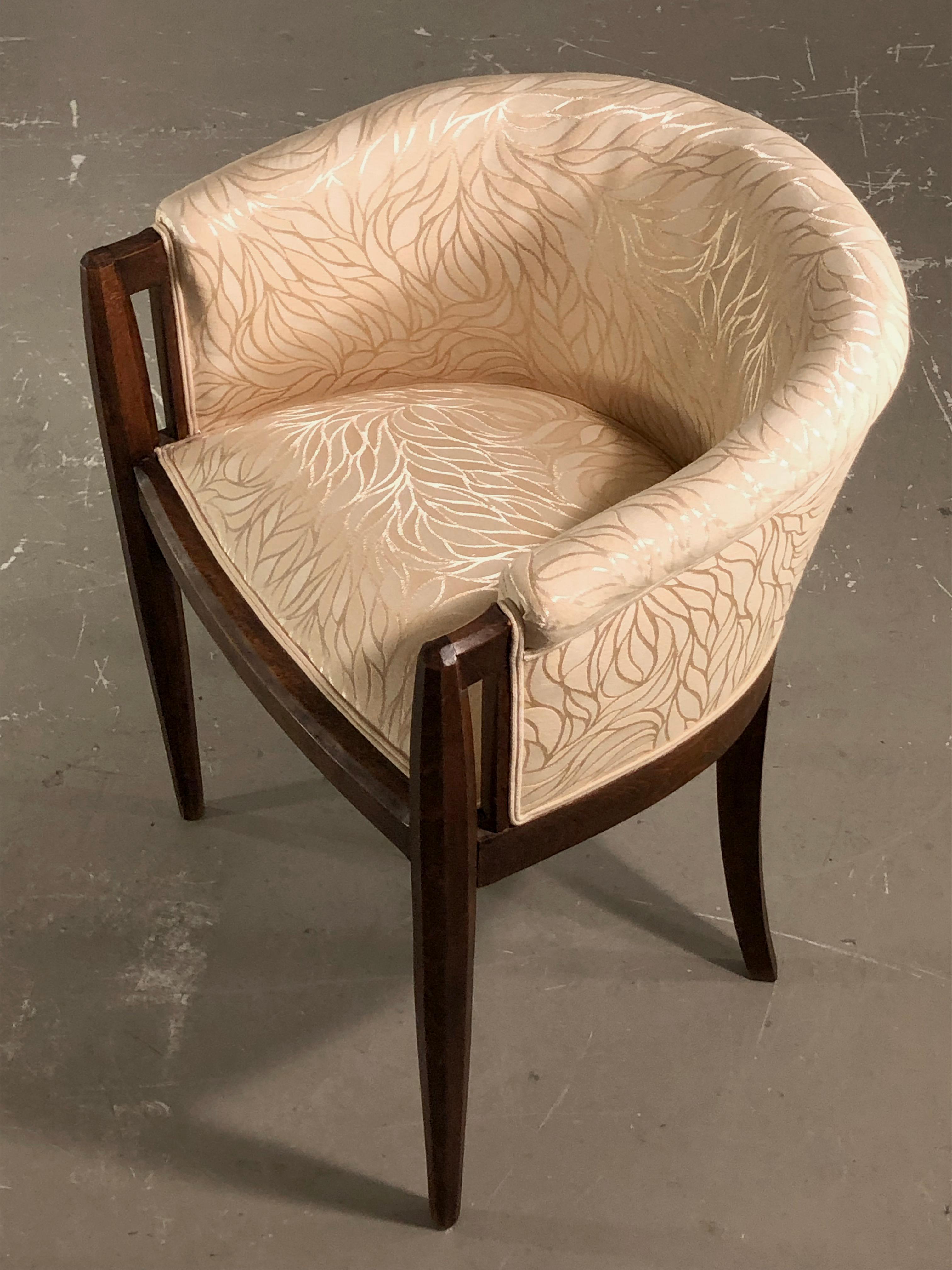 Ensemble de 2 chaises NECOCLASSIQUES ART DECO dans le style de J.E. RUHLMANN, France 1930 en vente 3