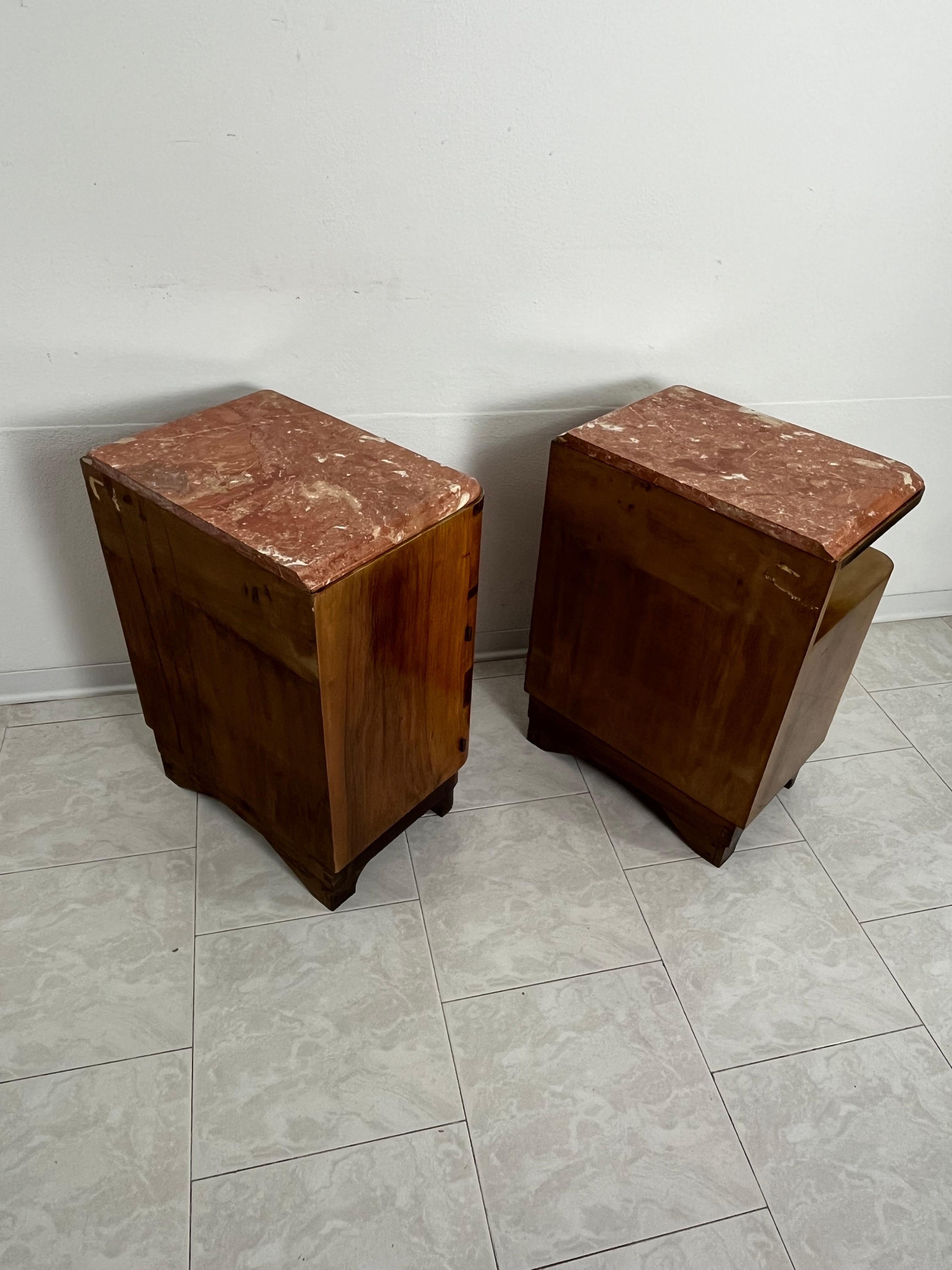 Set di 2 comodini in legno e marmo Art Déco metà secolo 1940 in vendita 4