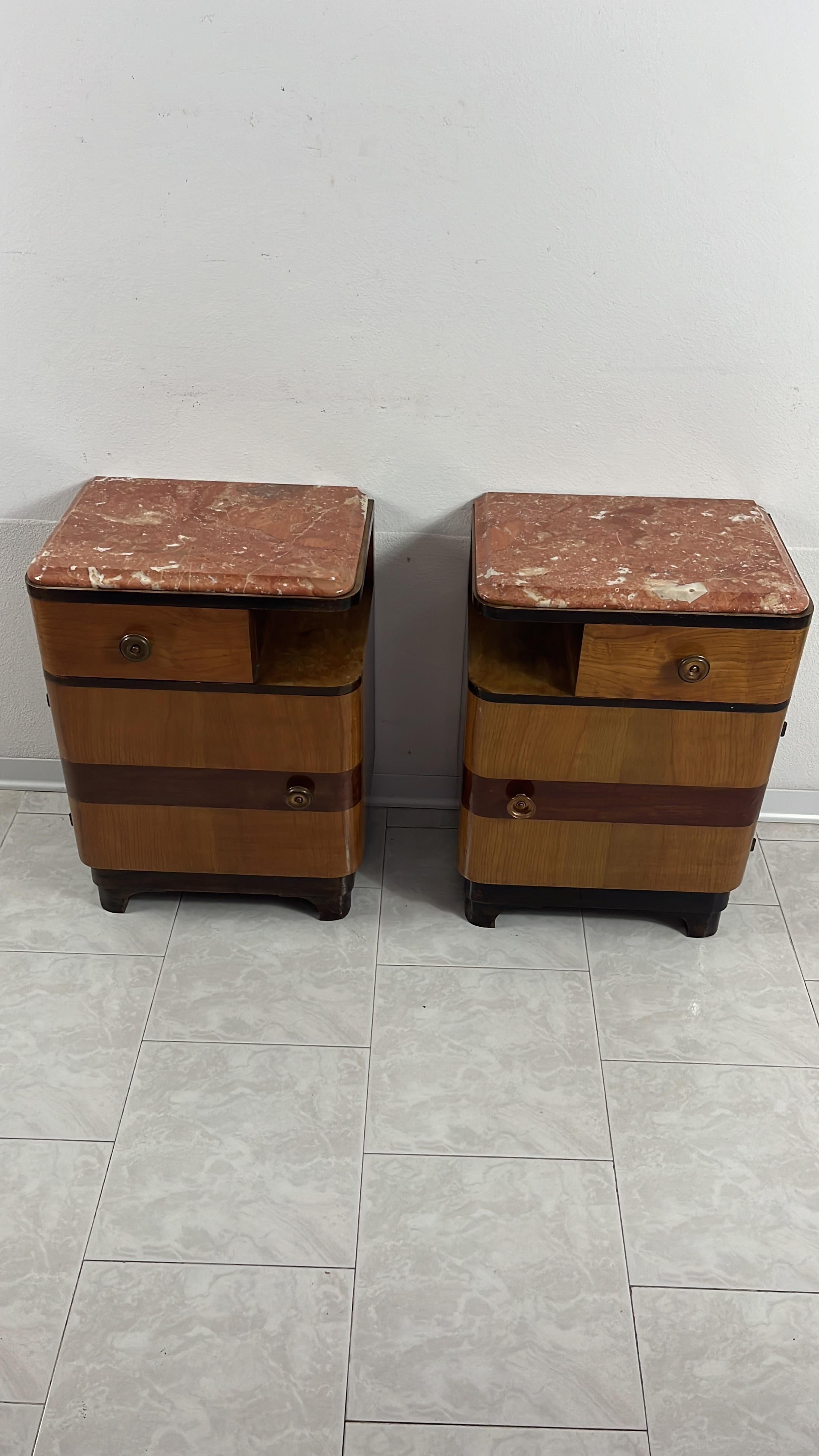 Set di 2 comodini in legno e marmo Art Déco metà secolo 1940 in vendita 6