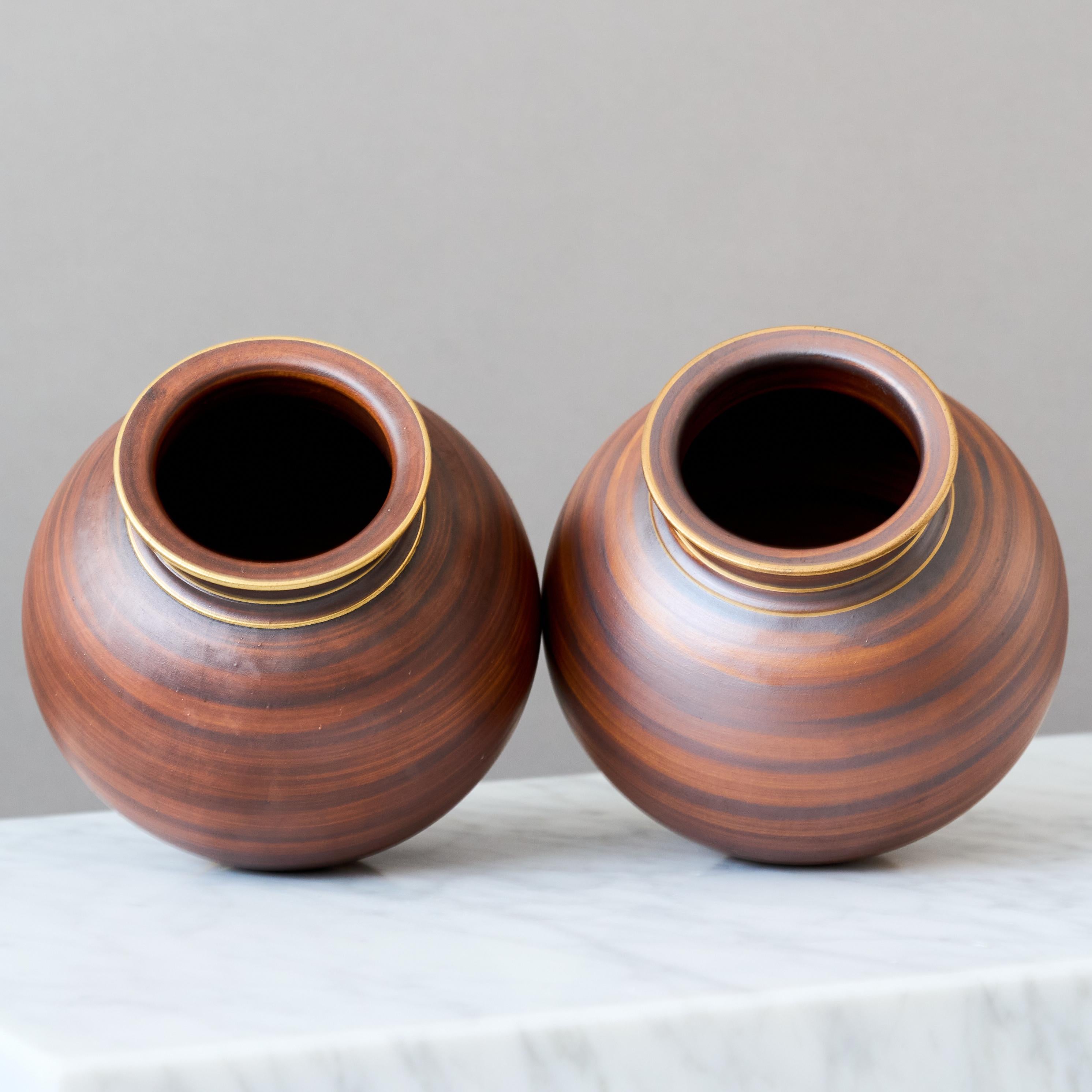Juego de 2 jarrones de gres Art Déco de Gunnar Nylund para ALP, Suecia, años 30 Sueco en venta