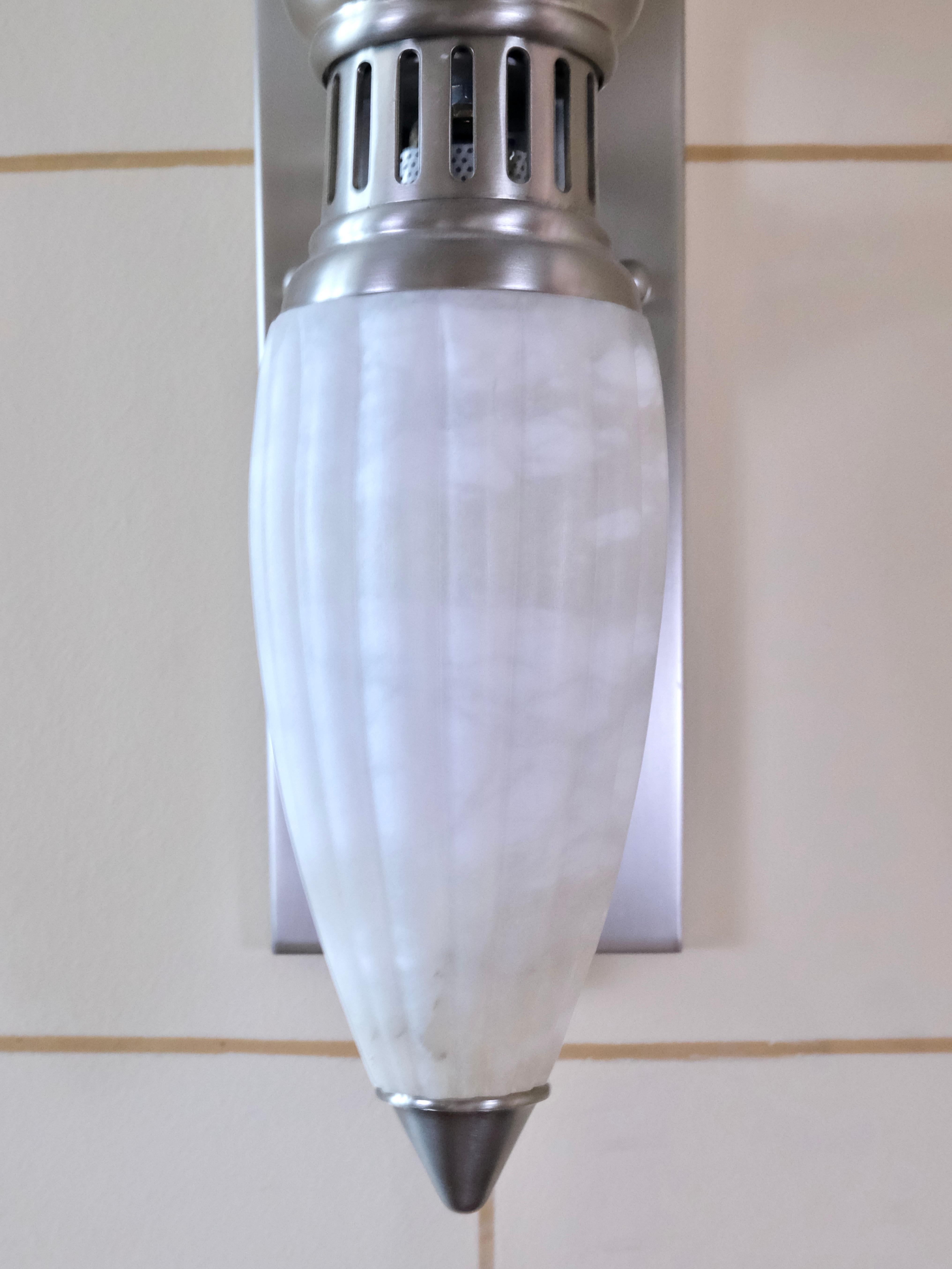 Set of 2 Art Deco Style Wall Sconces with Alabaster Bowls and Illuminated Cones For Sale 4