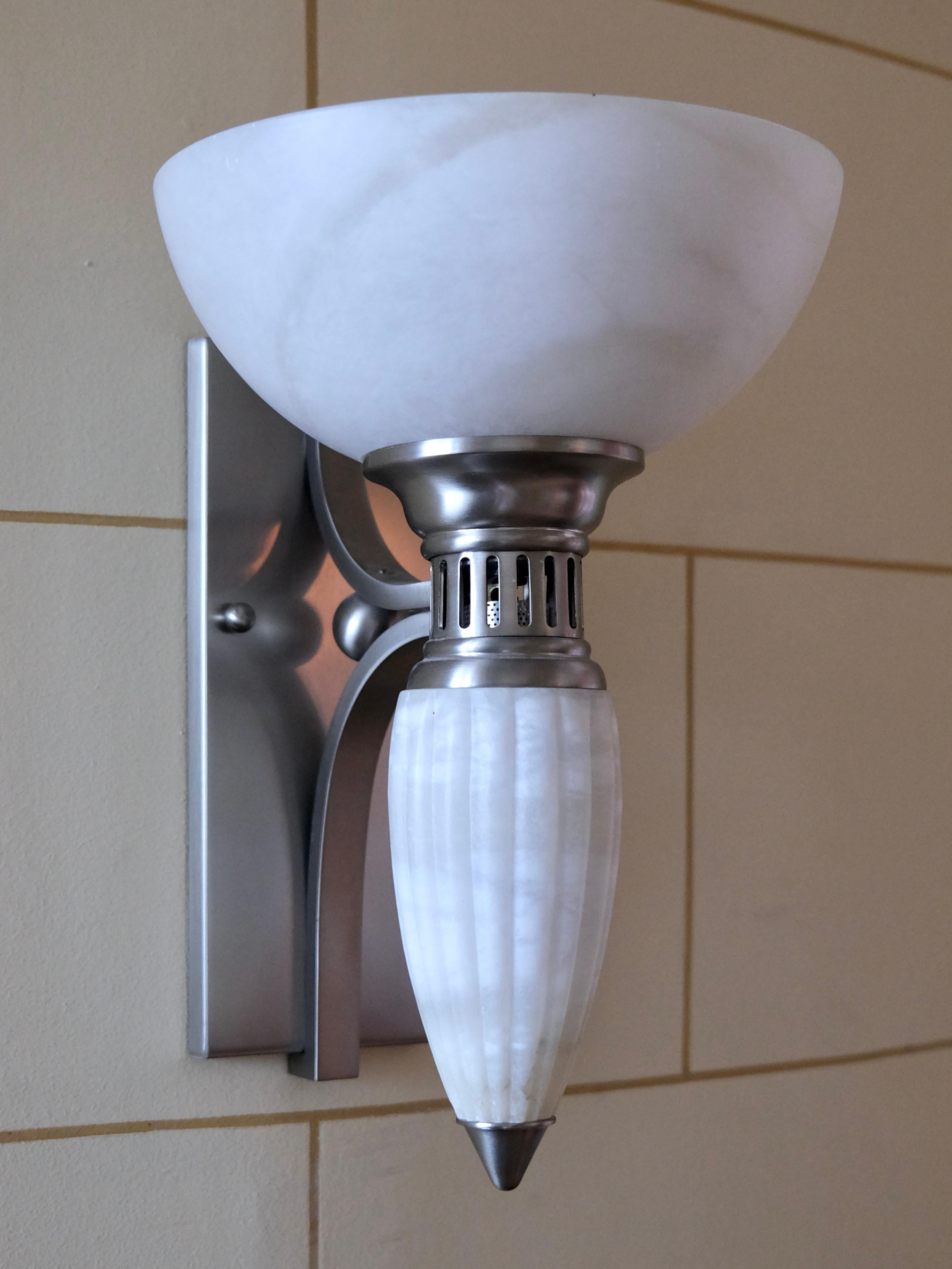 Set of 2 Art Deco Style Wall Sconces with Alabaster Bowls and Illuminated Cones For Sale 1