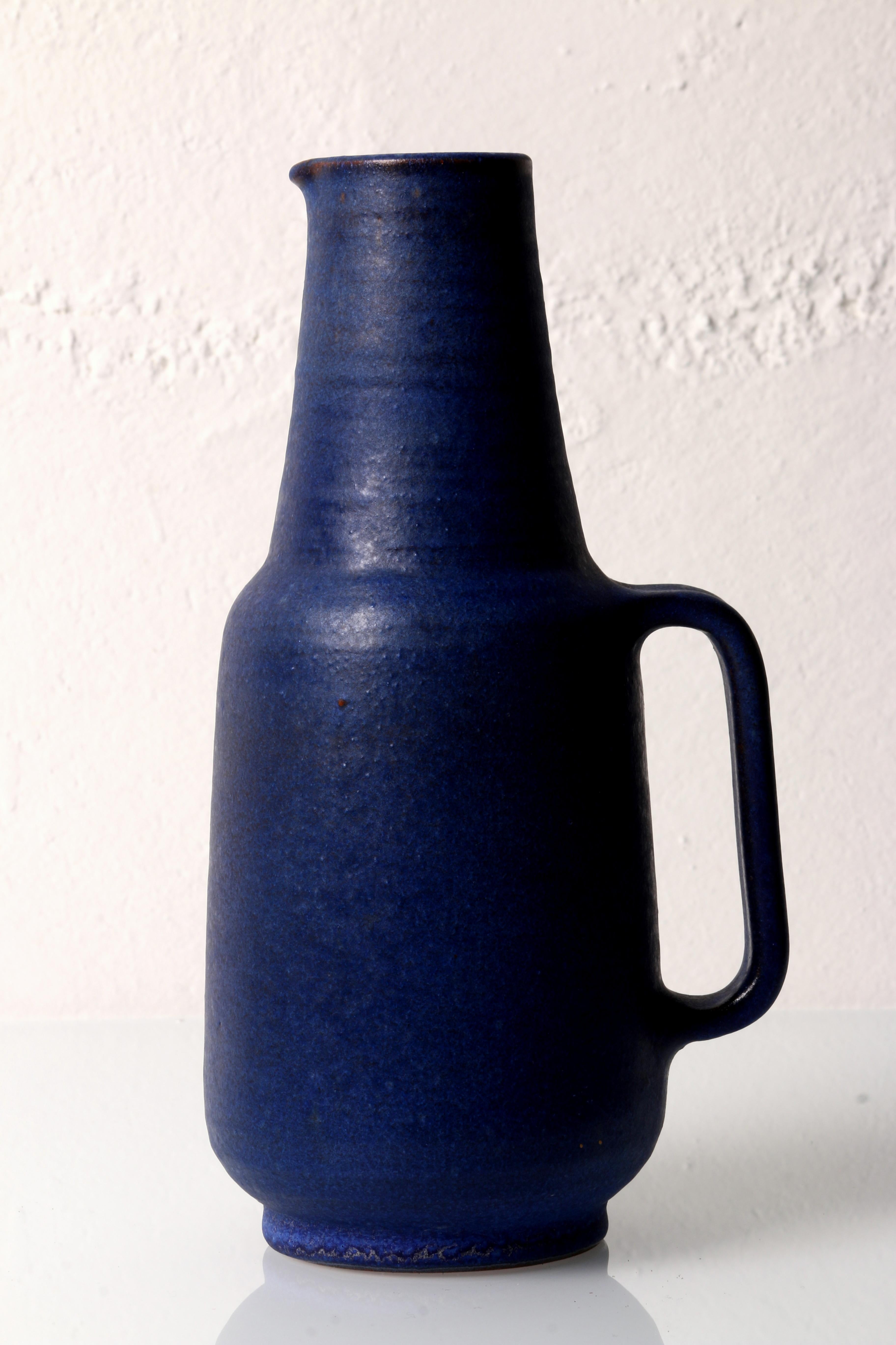 Pottery SET of 2 art pottery Vases late 60s by Barbara Lampe :: Anton Lang Oberammergau For Sale