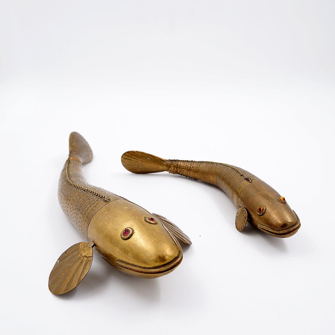 Set of 2 articulated Fish sculptures on stand - 20th For Sale 6