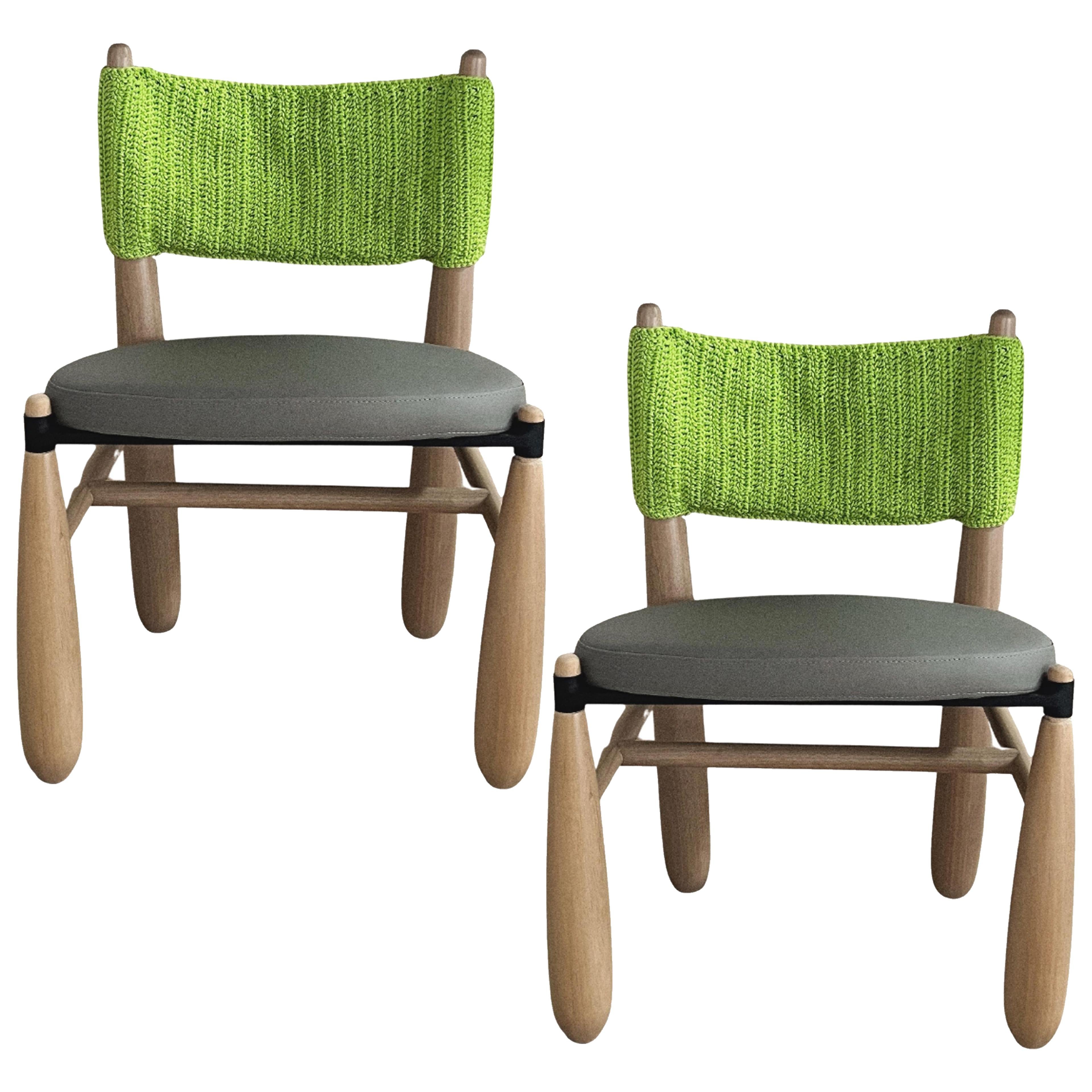 Set of 2 Aruanã chairs indoor in Solid Wood, Artisanal Techniques Sustainable.