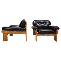 Set of 2 Asko Oy Africa leather lounge chairs by Esko Pajamies, 1970