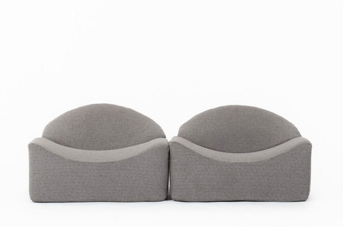 Set of 2 low chairs model Asmara by Bernard Govin for Ligne Roset in 1973
All in foam, covered by a grey fabric