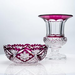 Ensemble de 2 articles de Baccarat et Saint Louis, cristal violet, France, 1930
