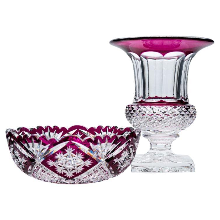 Ensemble de 2 articles de Baccarat et Saint Louis, cristal violet, France, 1930