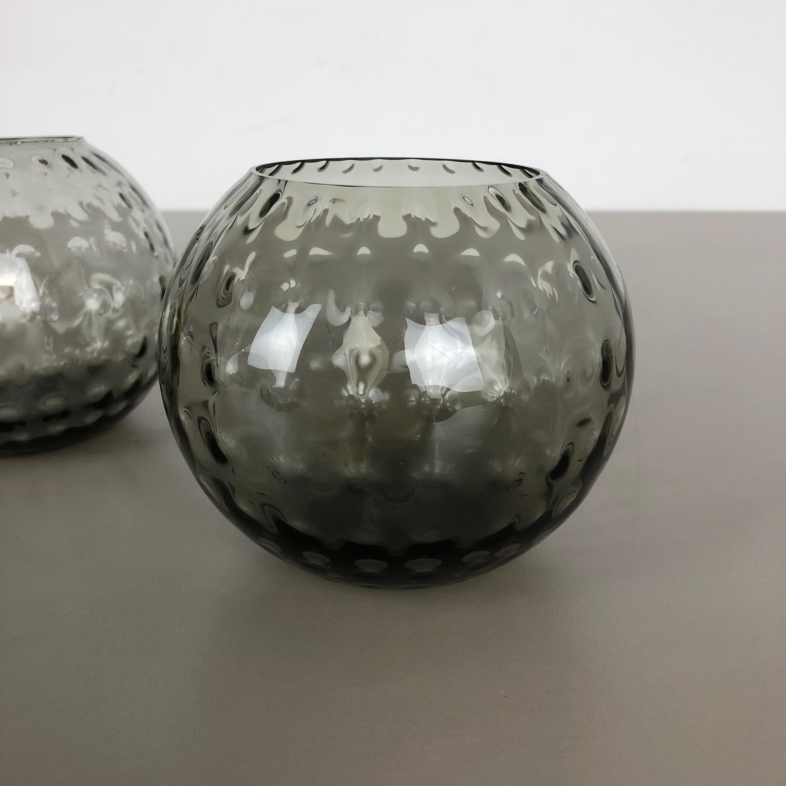 Set of 2 Ball Vases Turmaline Wilhelm Wagenfeld for WMF Attrib. Germany, 1960s In Good Condition For Sale In Kirchlengern, DE