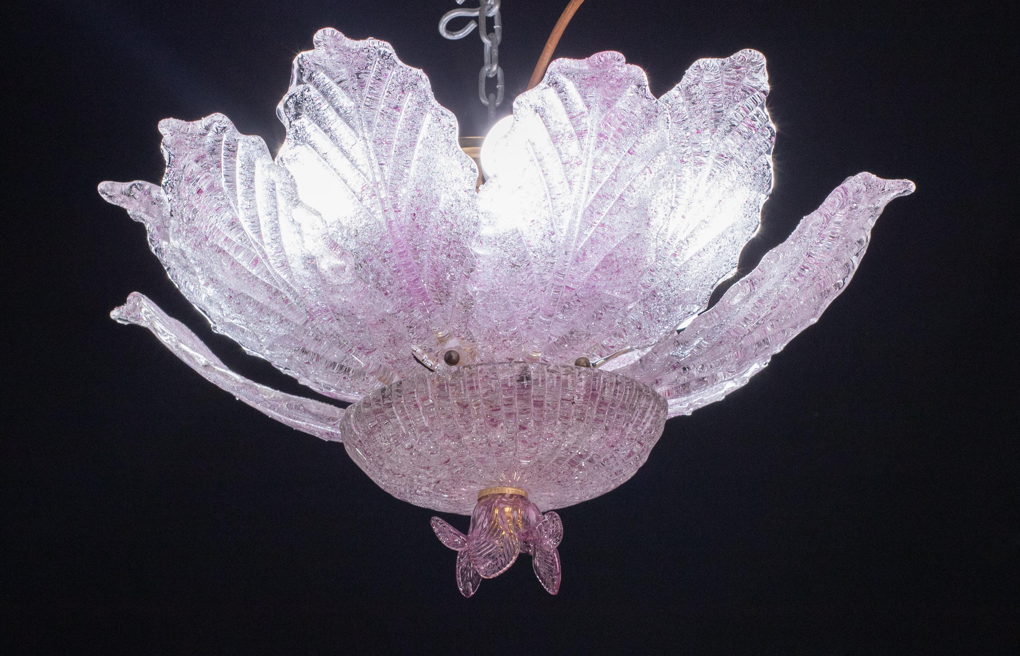 Lot de 2 lampes de plafond ou d'affleurement Ballarò, feuilles en verre de Murano rose d'Italie Bon état - En vente à Roma, IT