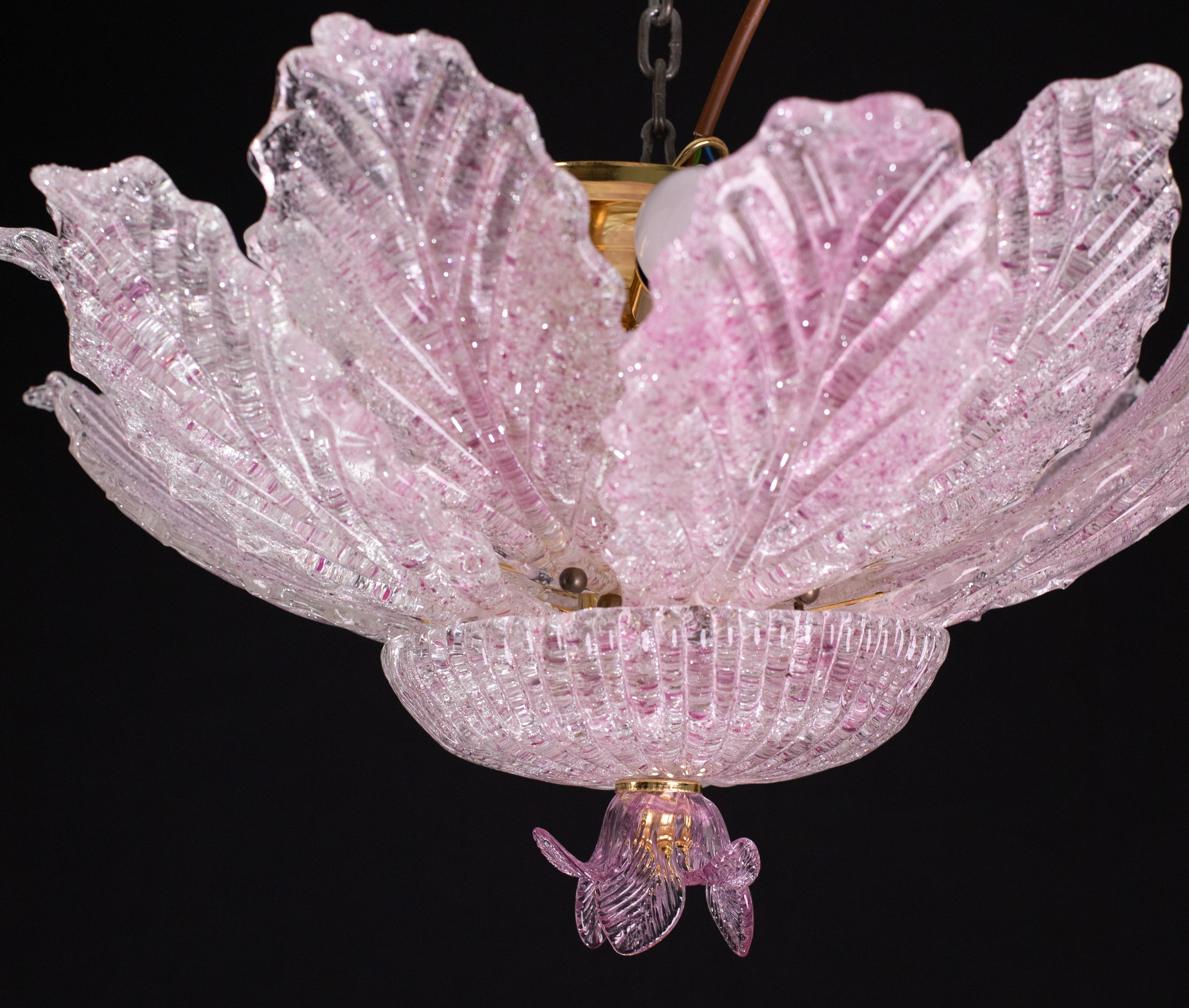 Lot de 2 lampes de plafond ou d'affleurement Ballarò, feuilles en verre de Murano rose d'Italie en vente 1