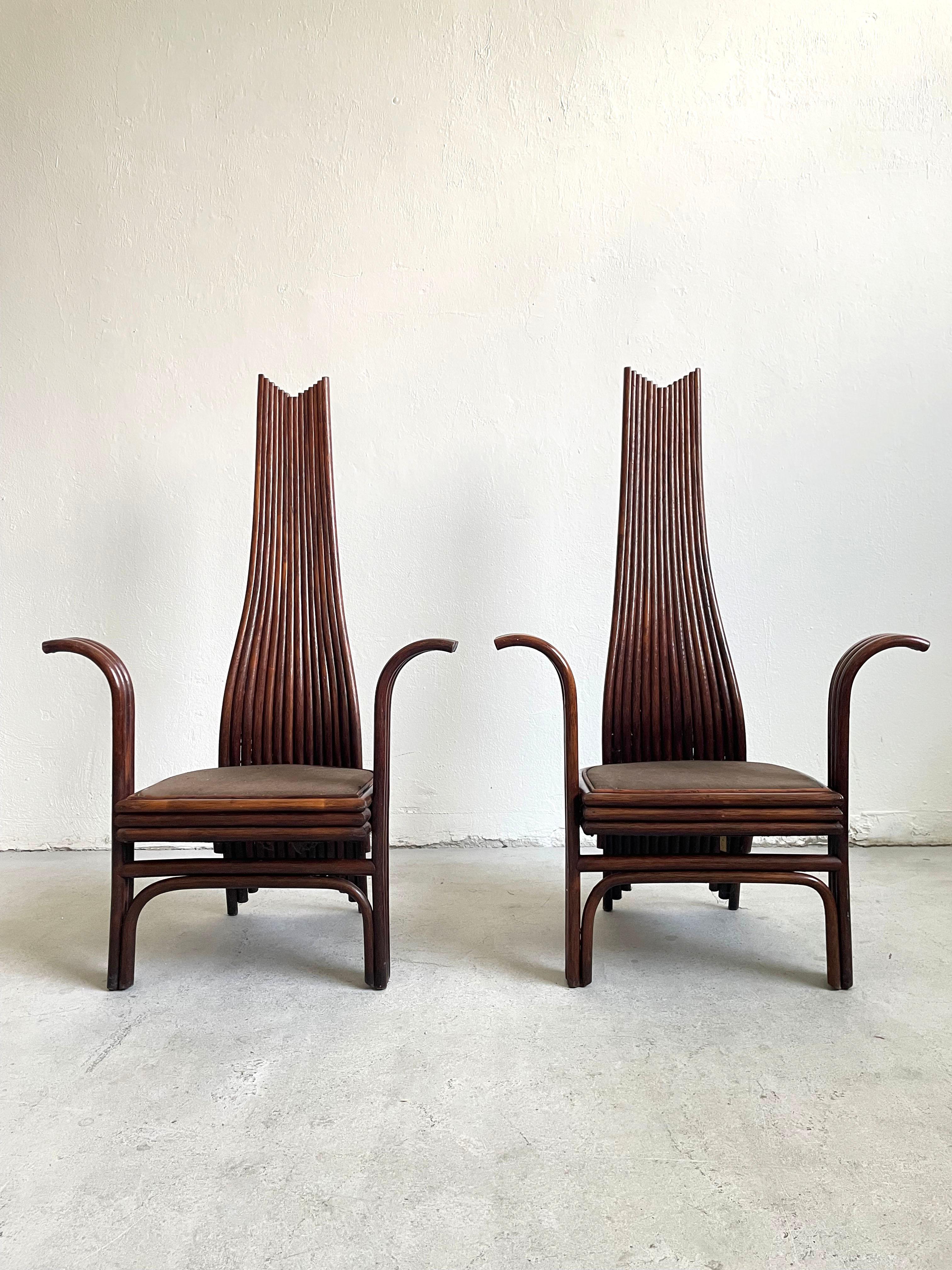 Organic Modern Set of 2 Bamboo High back Curved Dining Chairs with armrests, Mcguire USA 1970s For Sale
