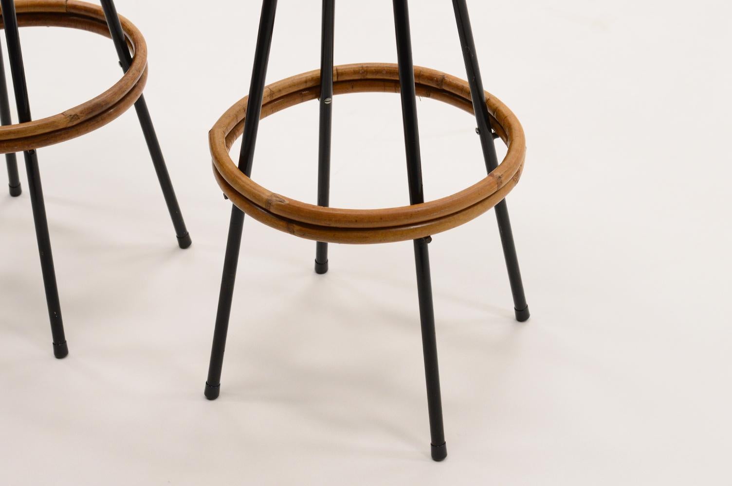 Set of 2 bar stools by Dirk van Sliedregt for Rohé Noordwolde, 1960s. In Good Condition In Landgraaf, NL