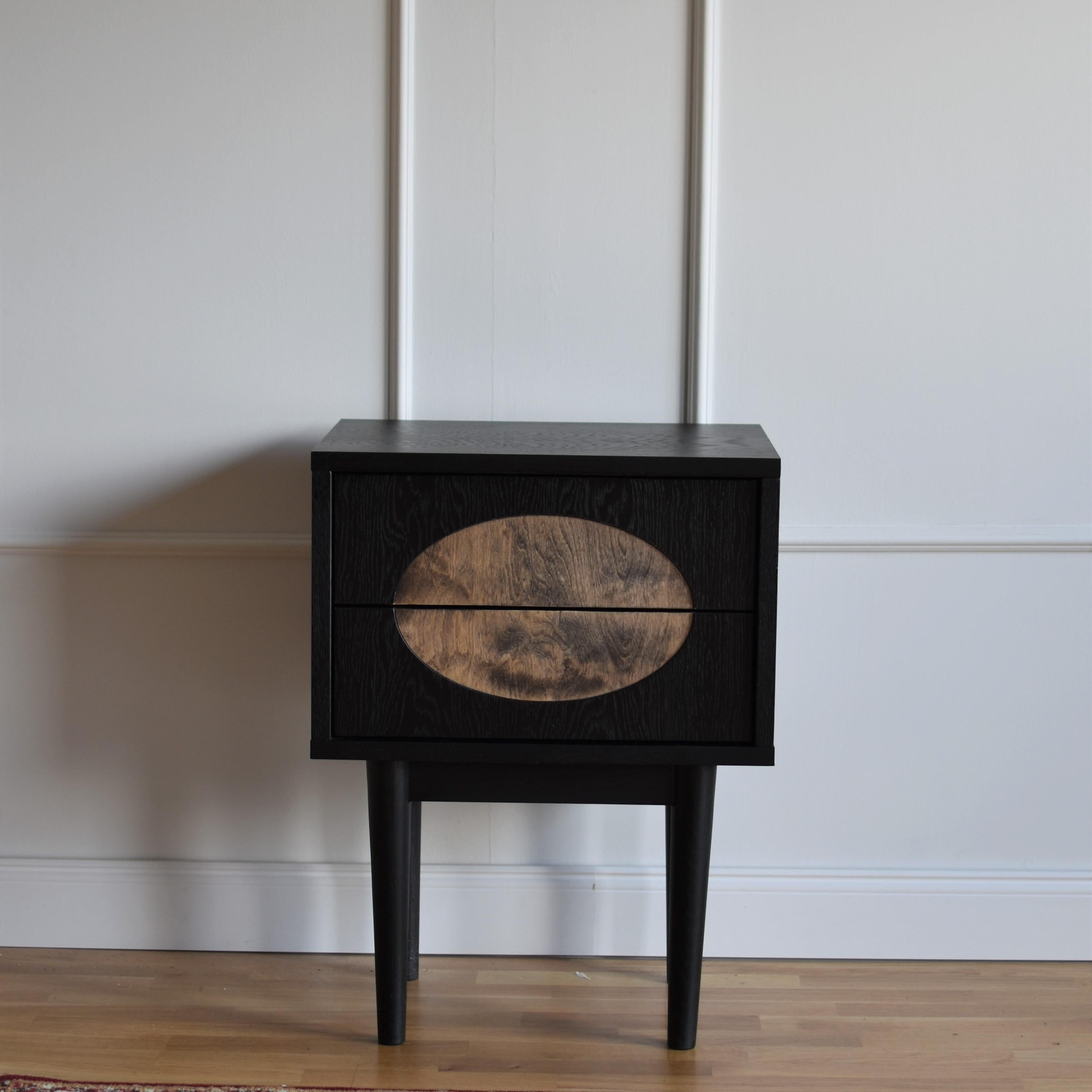 Post-Modern Set Of 2 Bedie Sils Bedstands by Pastform For Sale
