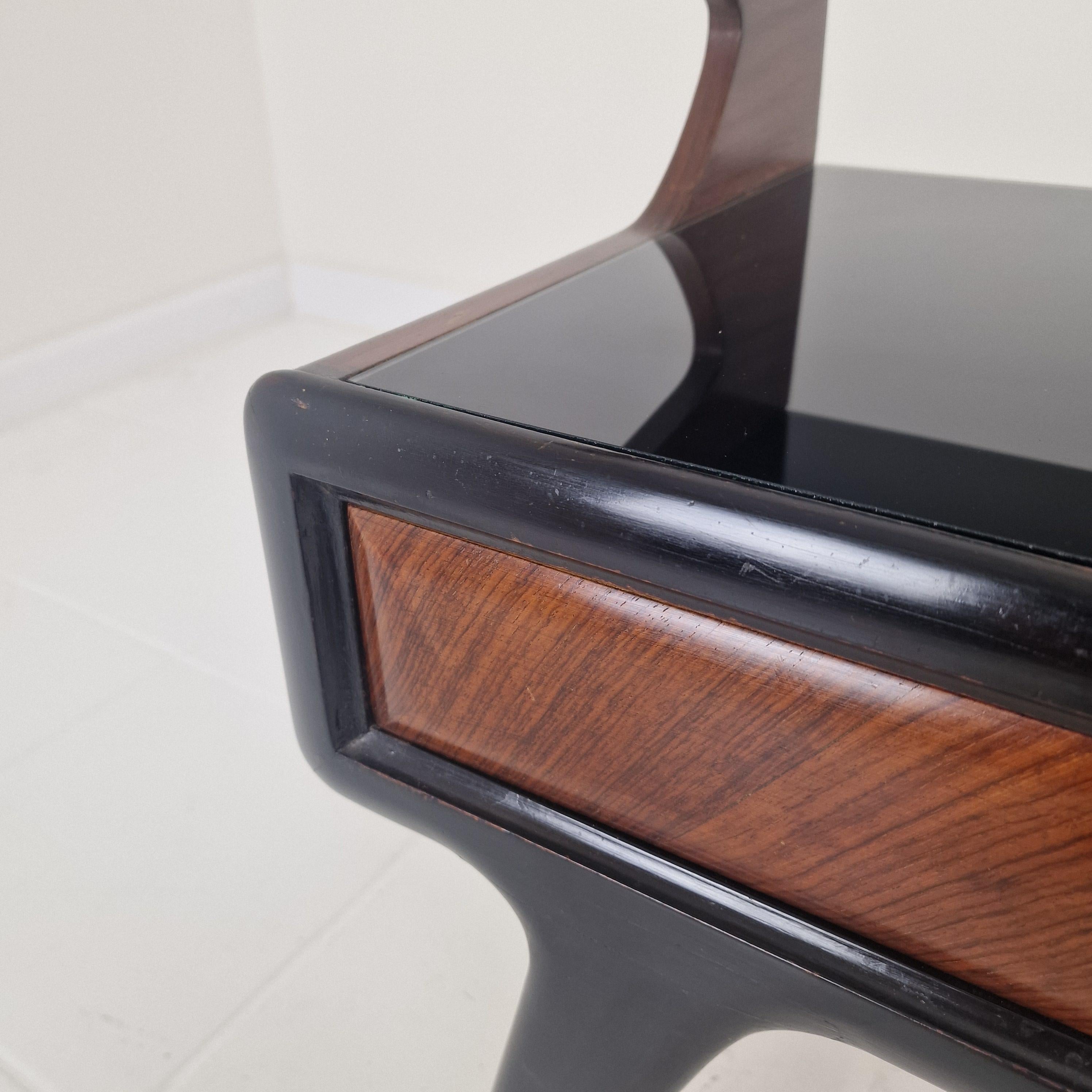 Set of 2 Bedside Tables or Nightstands in the style of Paolo Buffa, Italy 1950's For Sale 12