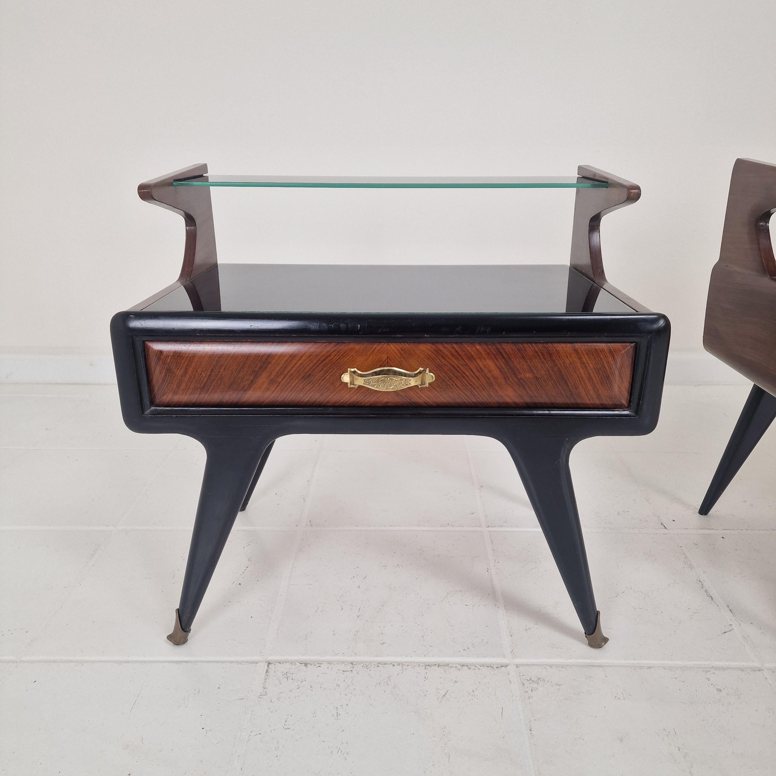 Mid-20th Century Set of 2 Bedside Tables or Nightstands in the style of Paolo Buffa, Italy 1950's For Sale