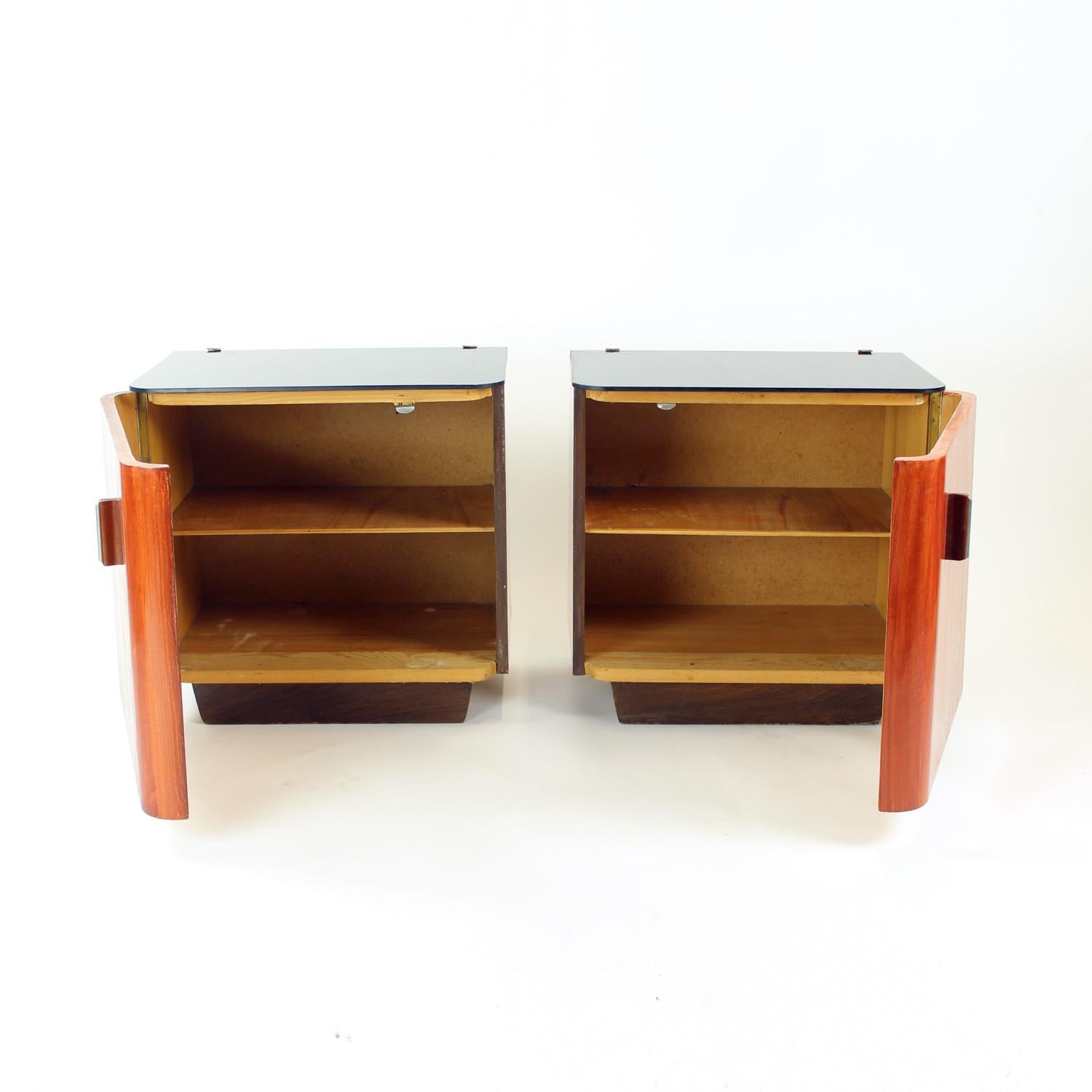 Mid-Century Modern Set Of 2 Bedside Tables With Black Glass, Czechoslovakia 1960s For Sale