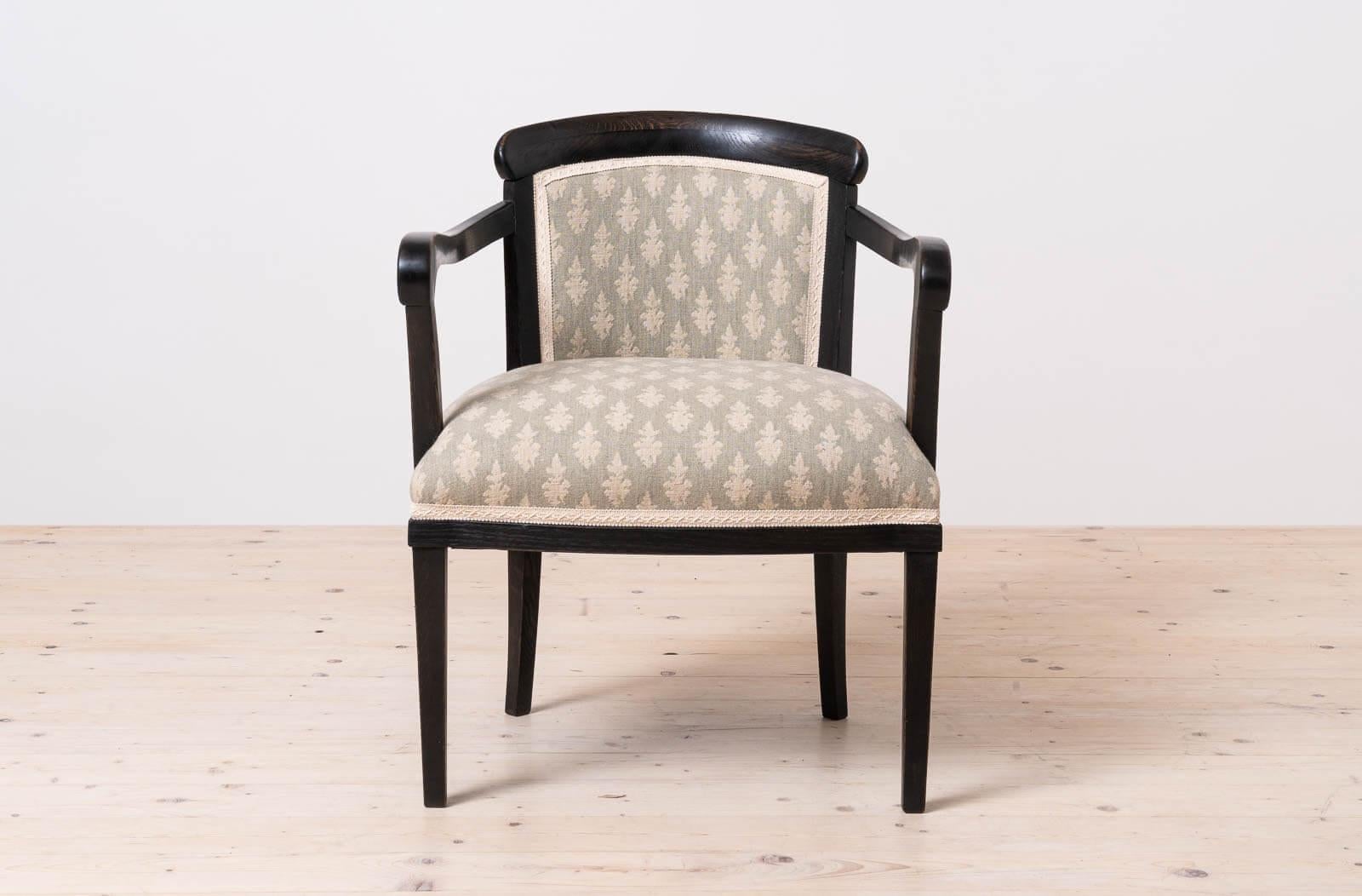 2er Set Biedermeier Sessel im rustikalen, ländlichen Stil, Österreich, um 1850 im Angebot 3