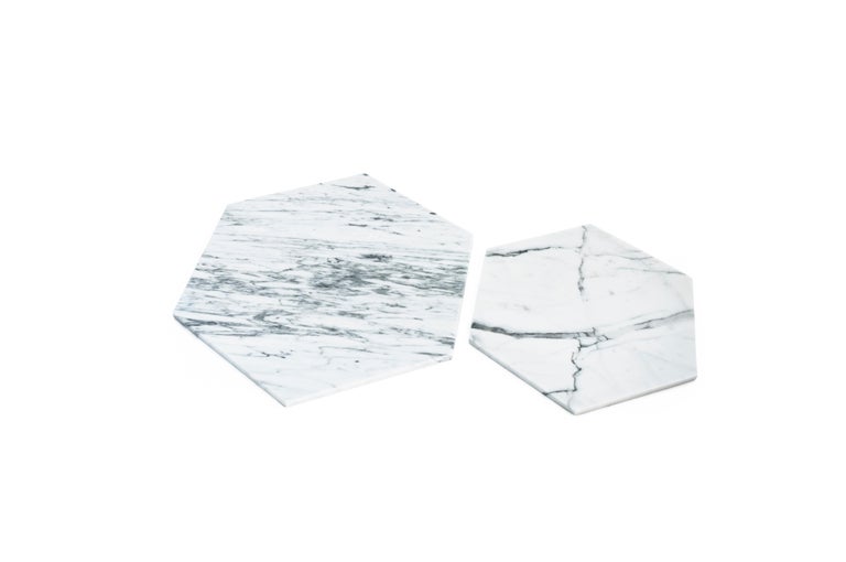 Italian Handmade Set of 2 Hexagonal White Carrara Marble Plates / Serving Dishes For Sale