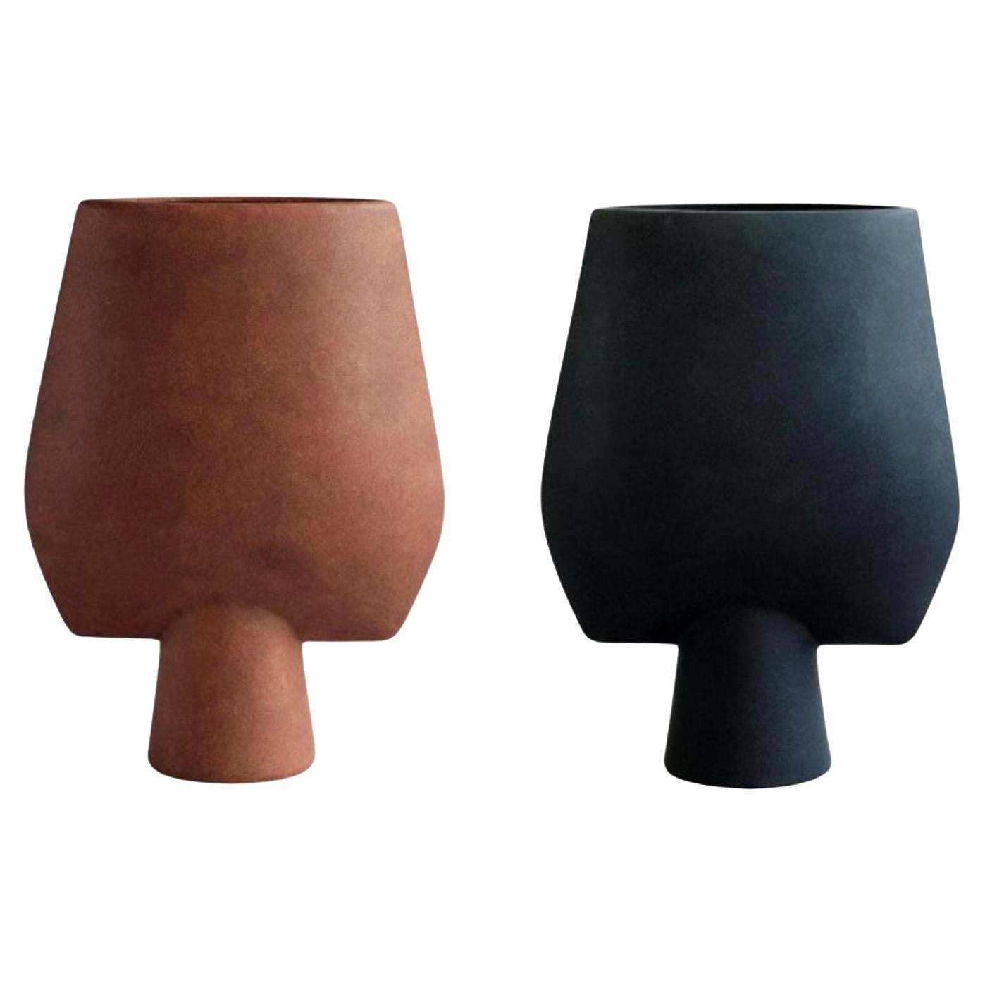 Set aus 2 großen Kugelvasen, quadratisch, von 101 Copenhagen im Angebot