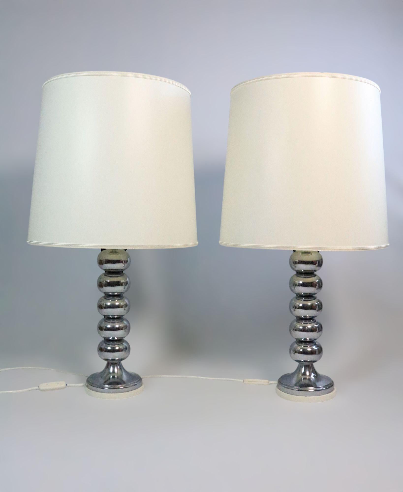 Mid-Century Modern Set of 2 Big Table Lamps, Chrome, Germany, Original 1970s For Sale