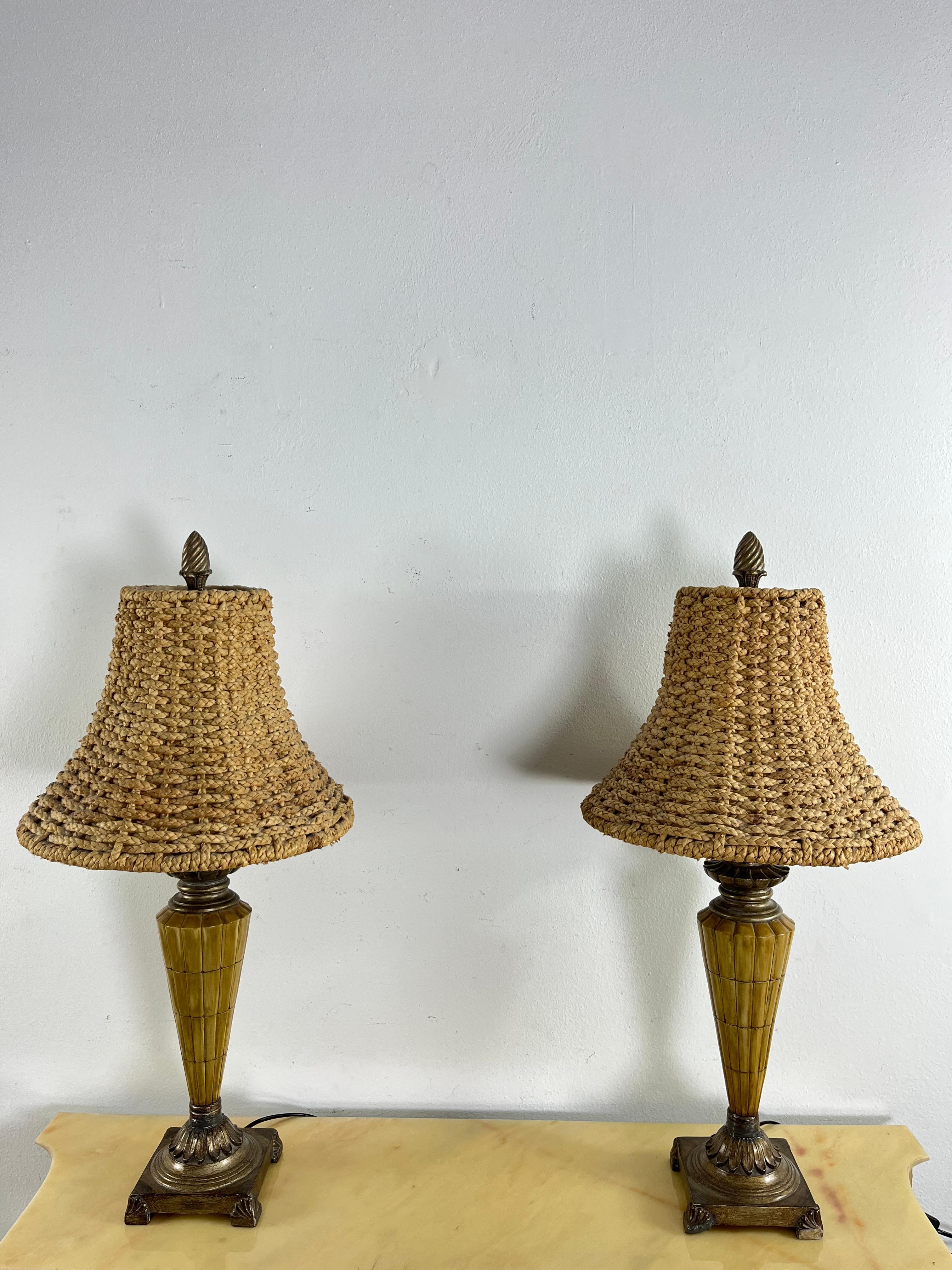 Set aus 2 großen Vintage-Rattan-Tischlampen im Stil von Luciano Frigerio, 1980er Jahre im Angebot 3