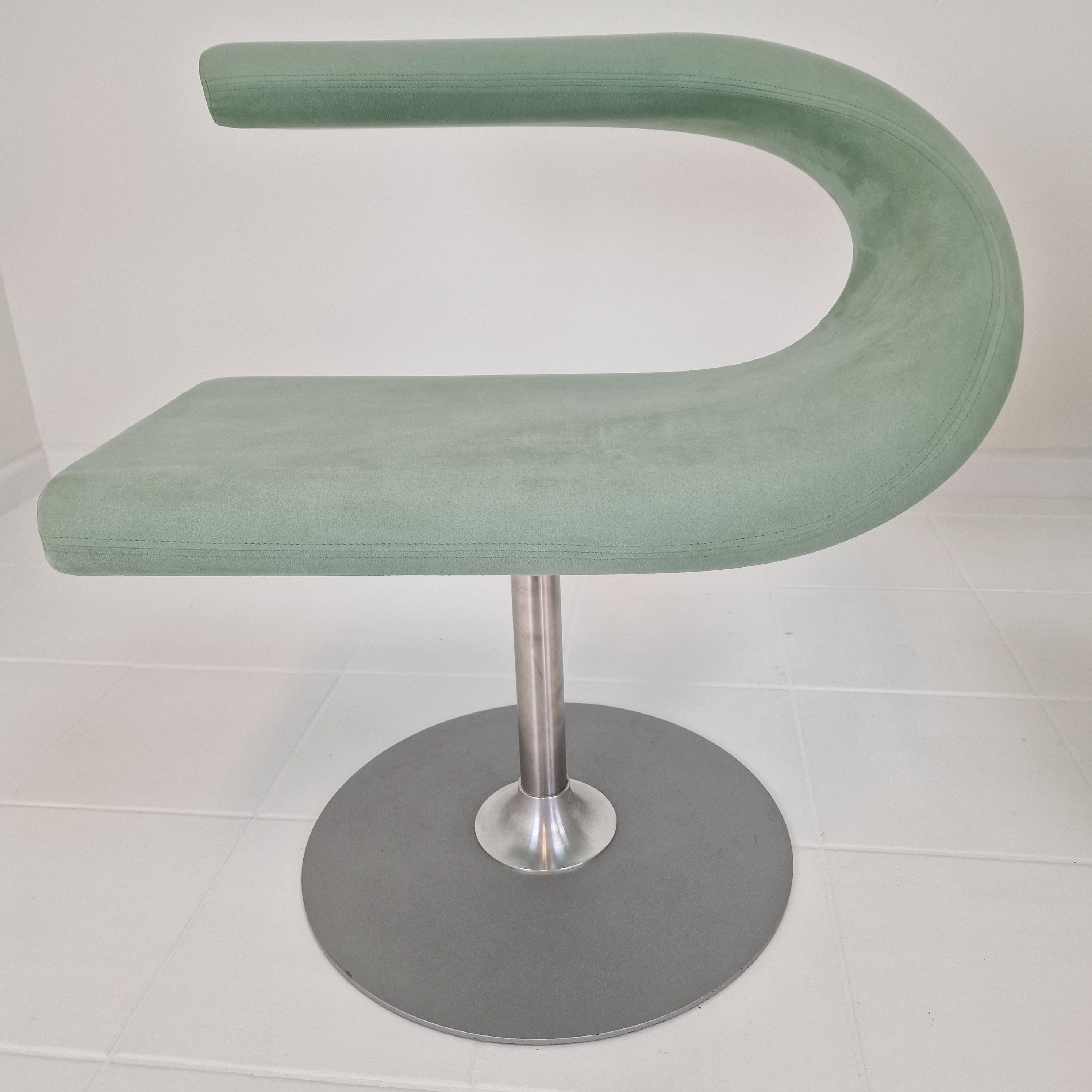Ensemble de 2 chaises pivotantes Bla Station Innovation C de Fredrik Mattson, Suède en vente 5