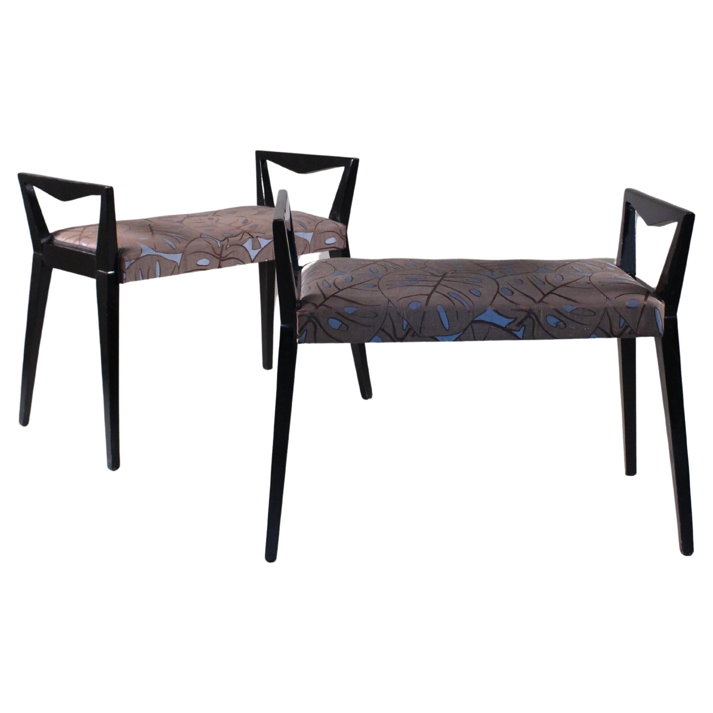 Set of 2 black benches by Guglielmo Ulrich