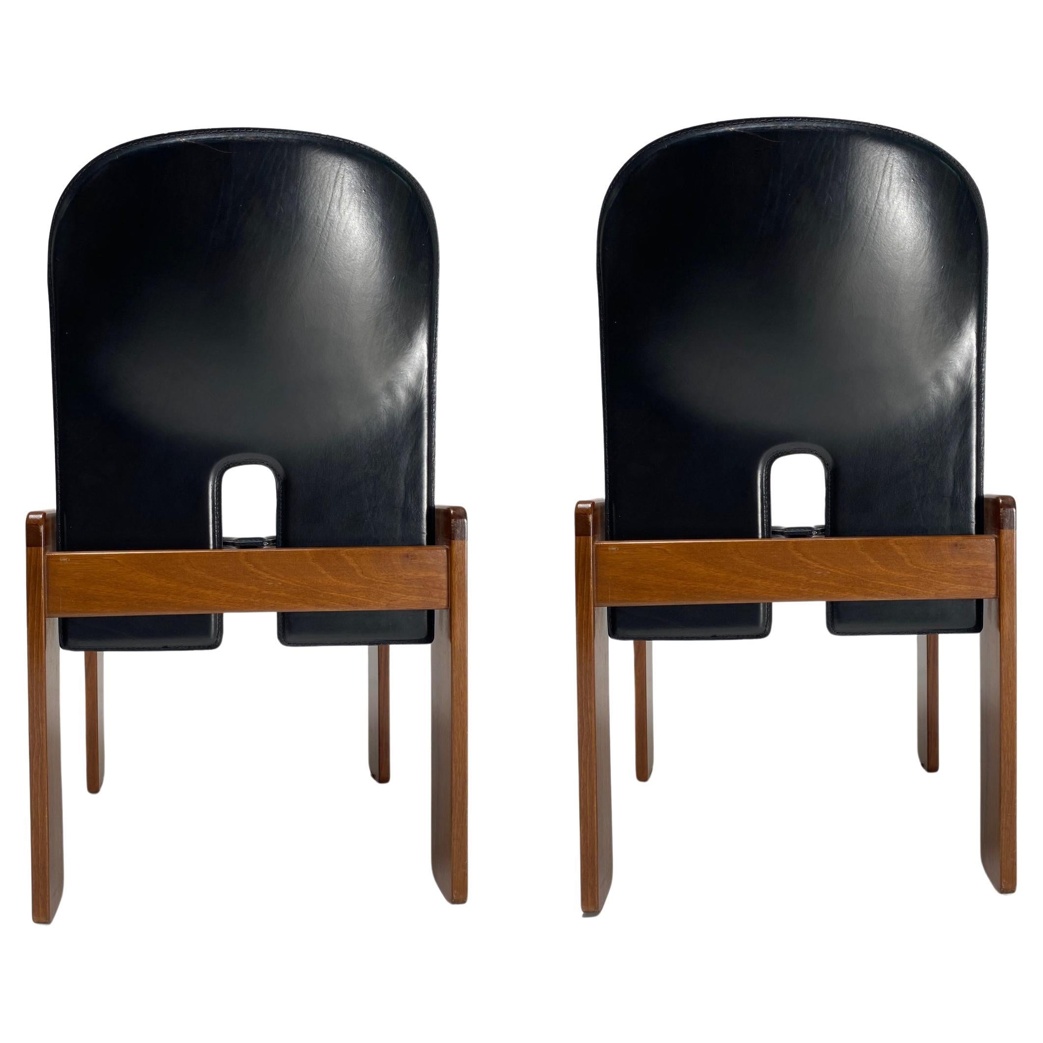 Set of 2 Black Leather "121" Chairs by Tobia Scarpa for Cassina, Italy, 1967 For Sale