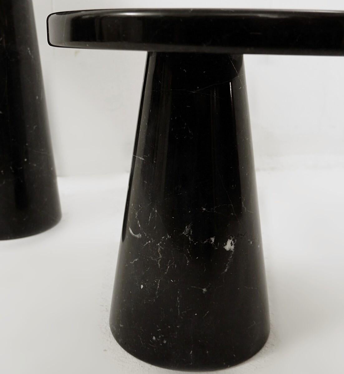 Set of 2 black marble console tables model ''Eros'' by Angelo Mangiarotti for Skipper - Italy 1970s.
Dimensions :
- 66 W x 46 D x 71 H
- 55 W x 46 D x 41 H.