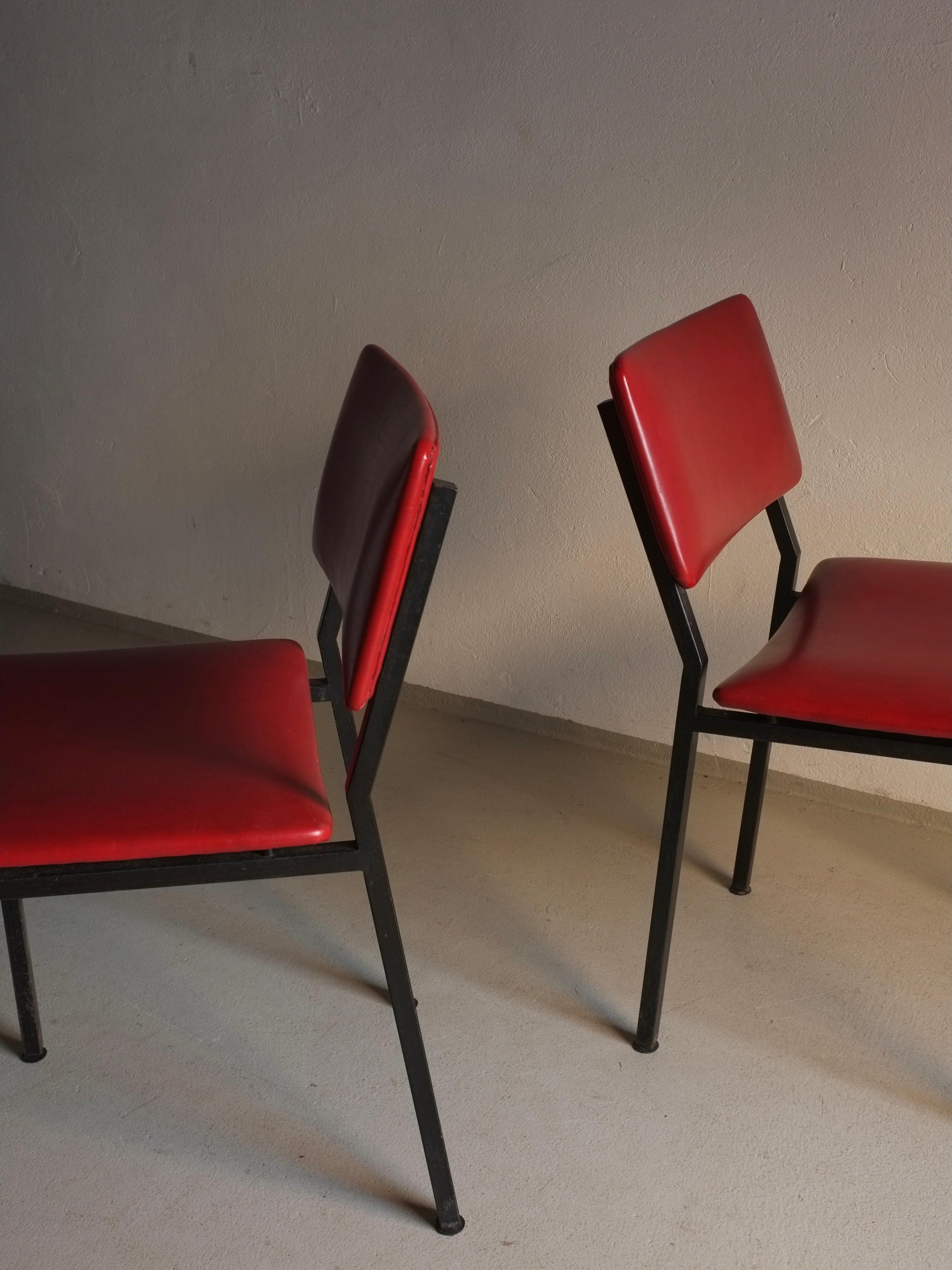 Set of 2 Black Metal Chairs by Gerrit Veenendaal For Kembo, Netherlands 1960s For Sale 2