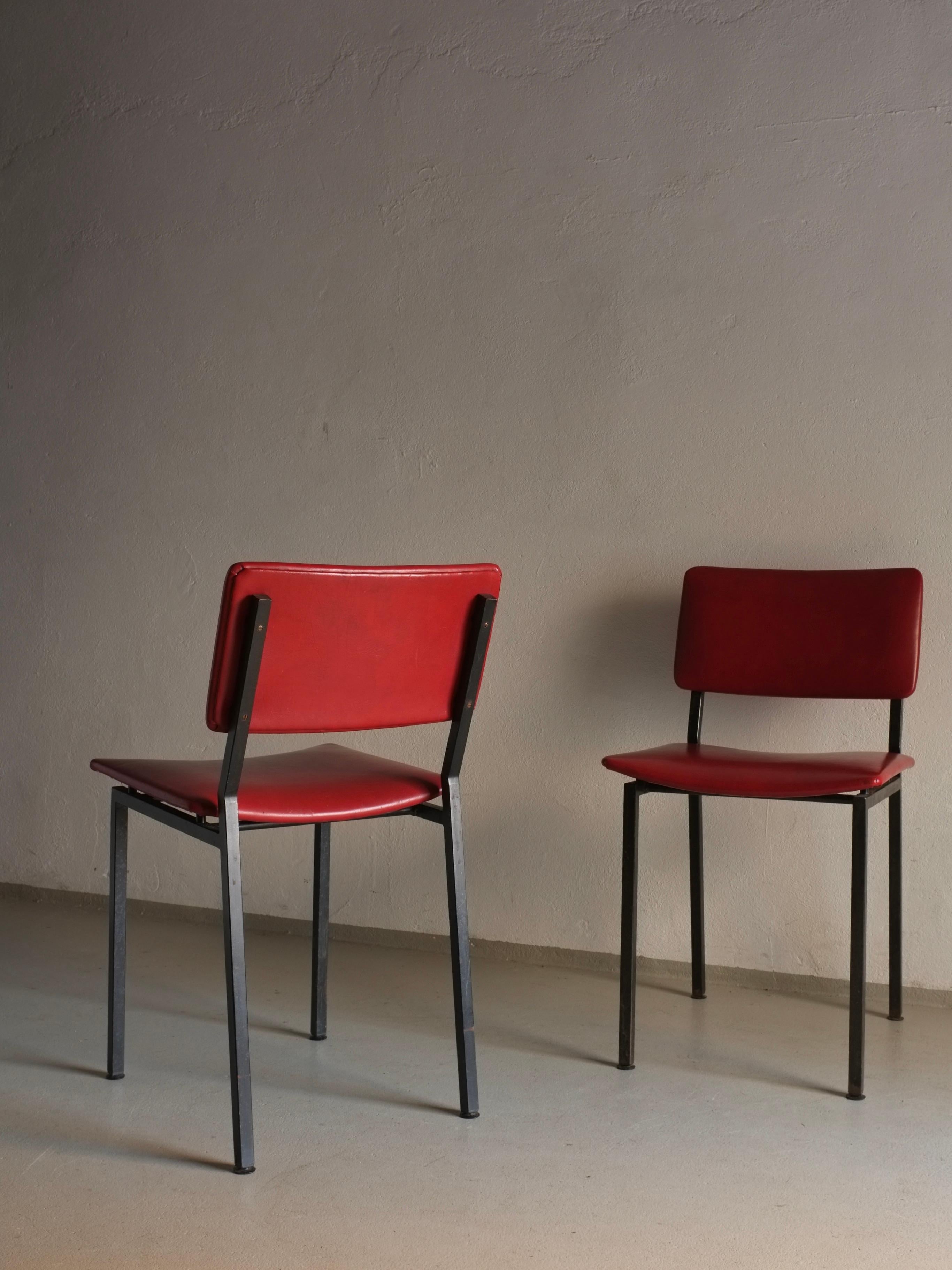 Set of 2 Black Metal Chairs by Gerrit Veenendaal For Kembo, Netherlands 1960s For Sale 3