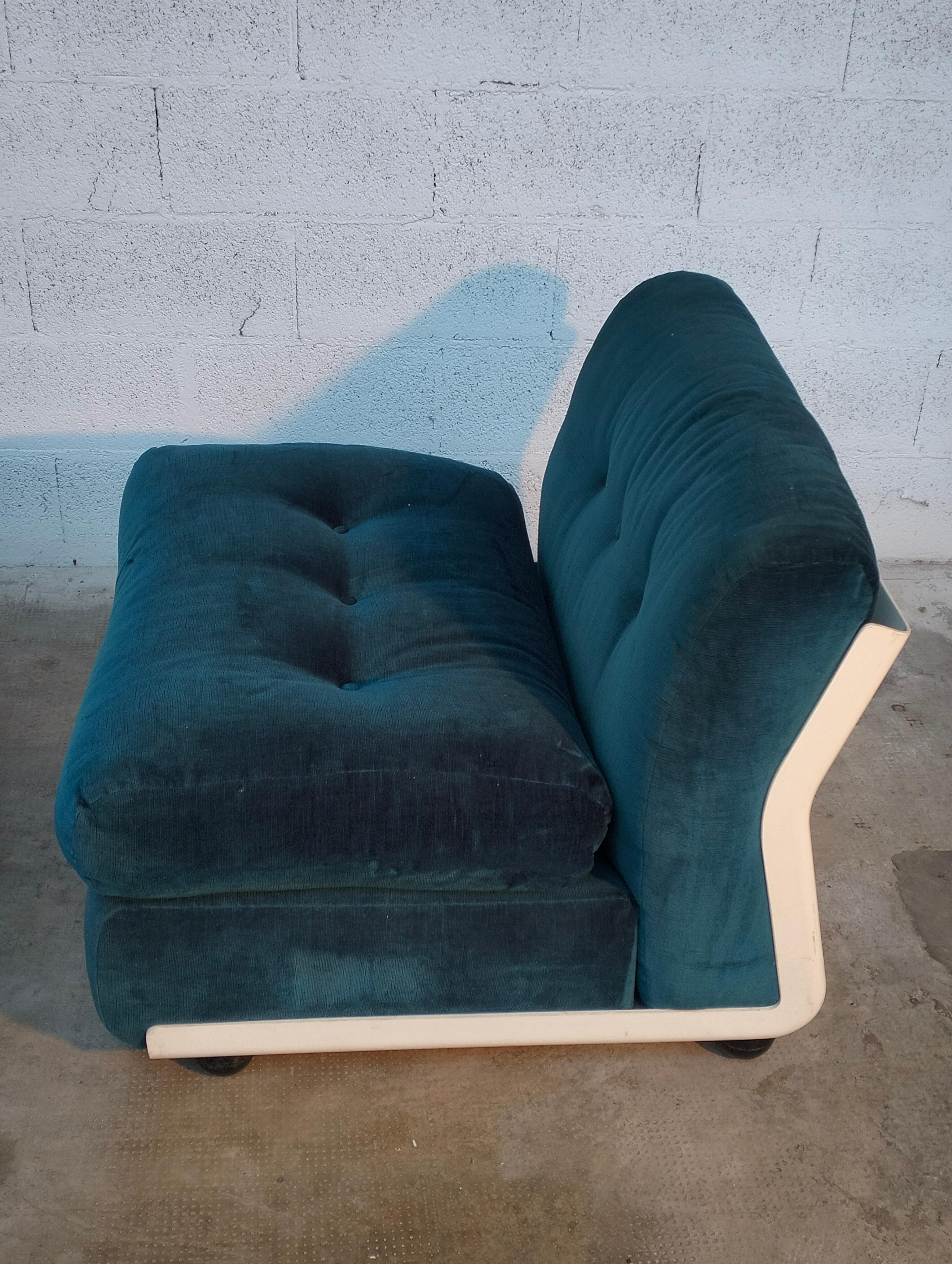 Set of 2 Blue Amanta Lounge Chairs by Mario Bellini for C&B Italia, 1970s For Sale 1