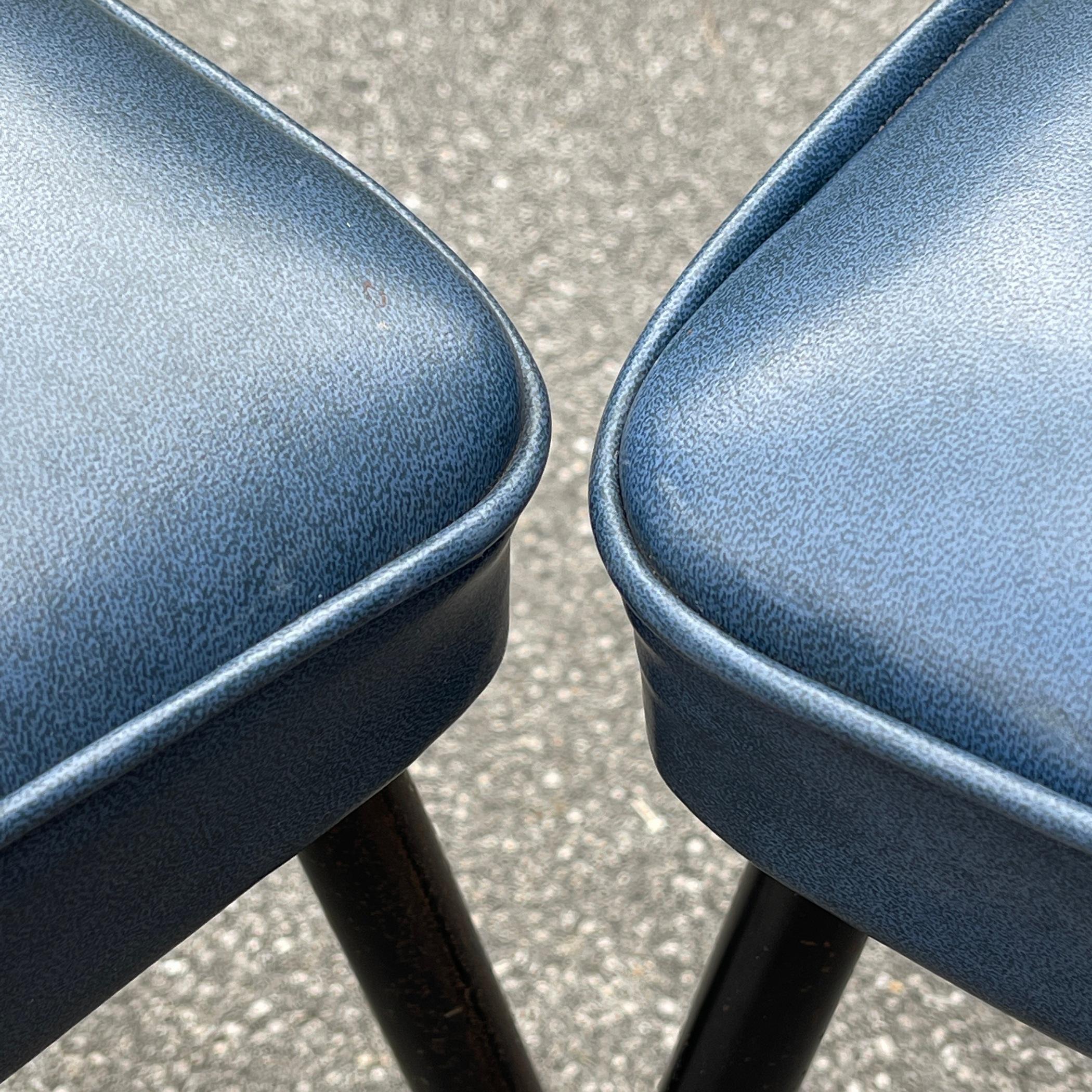 Set of 2 Blue Dining Chairs, Italy, 1950s  In Good Condition For Sale In Miklavž Pri Taboru, SI
