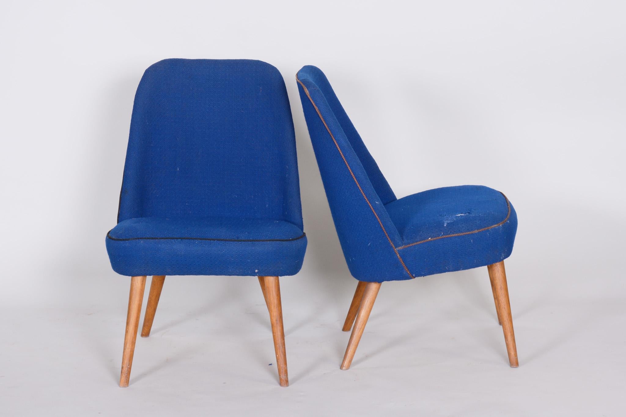 Mid-Century Modern Set of 2 Blue Mid Century Armchairs, Made in 1950s Czechia. Ash, Original For Sale
