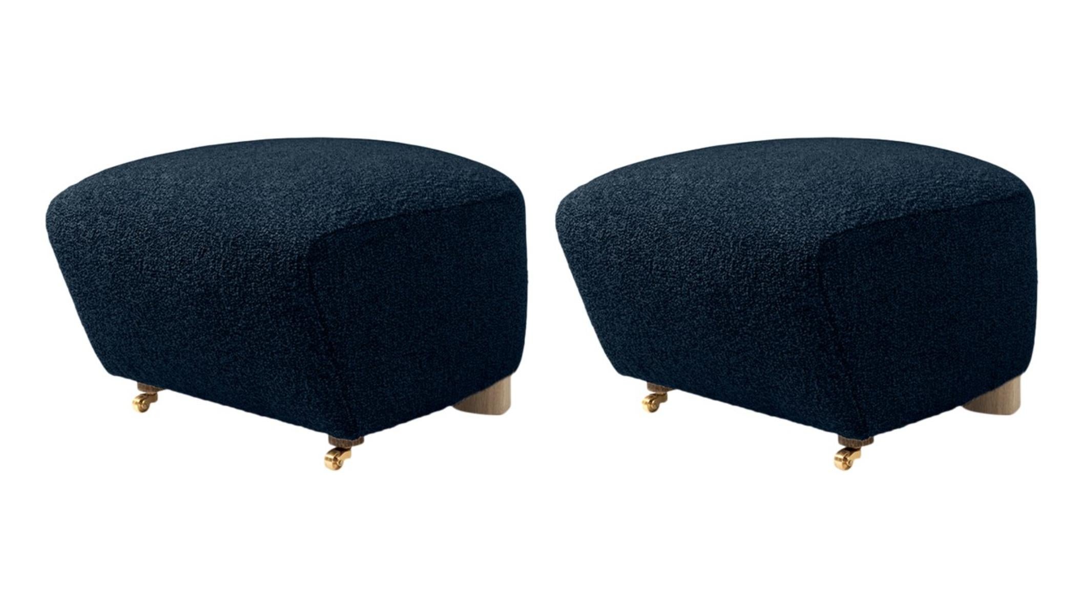 Set of 2 blue Natural Oak Sahco Zero the Tired Man footstools by Lassen
Dimensions: W 55 x D 53 x H 36 cm 
Materials: Textile

Flemming Lassen designed the overstuffed easy chair, The Tired Man, for The Copenhagen Cabinetmakers’ Guild