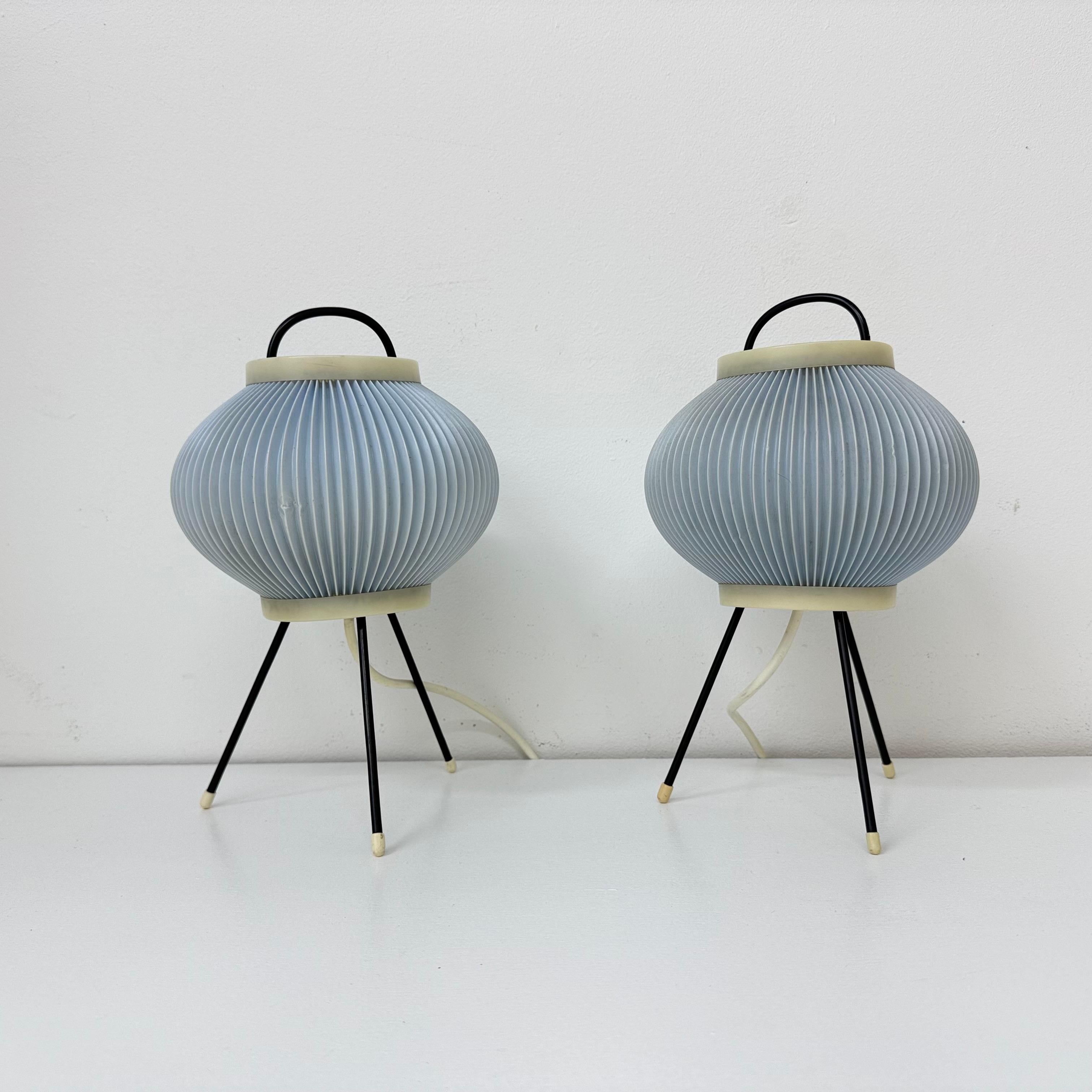 Set of 2 blue ripsal table lamps tripod , 1950s For Sale 10