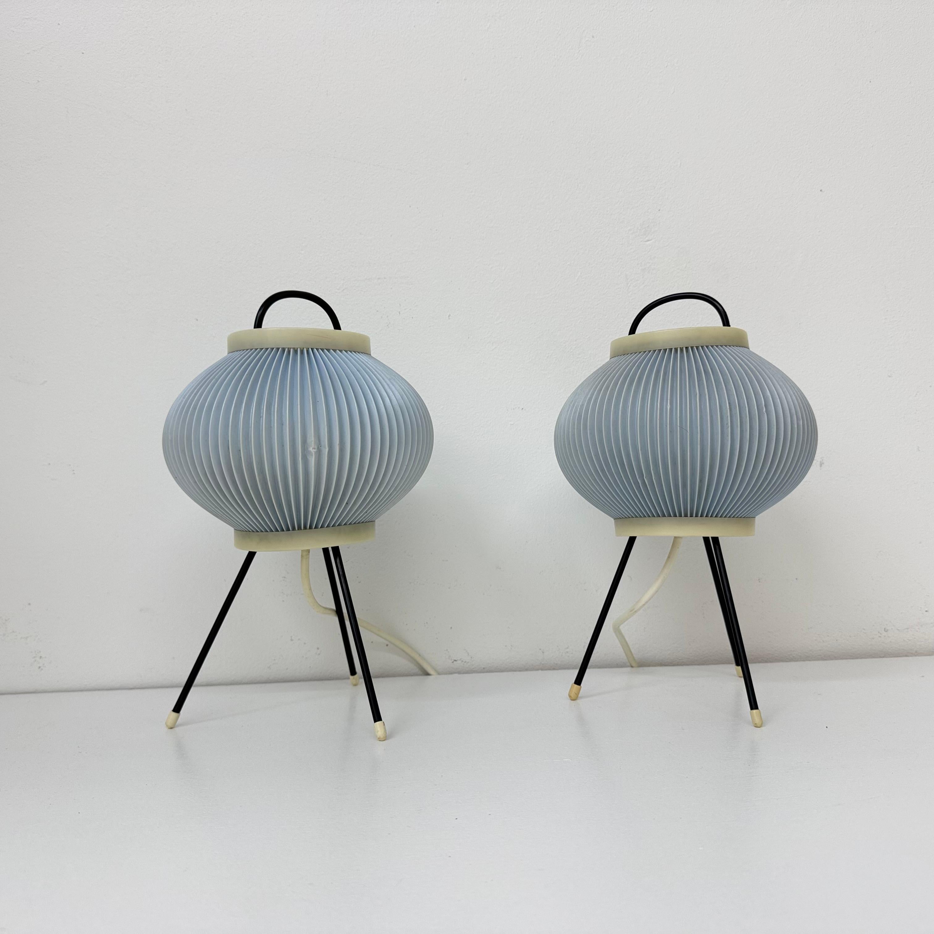 Set of 2 blue ripsal table lamps tripod , 1950s For Sale 14