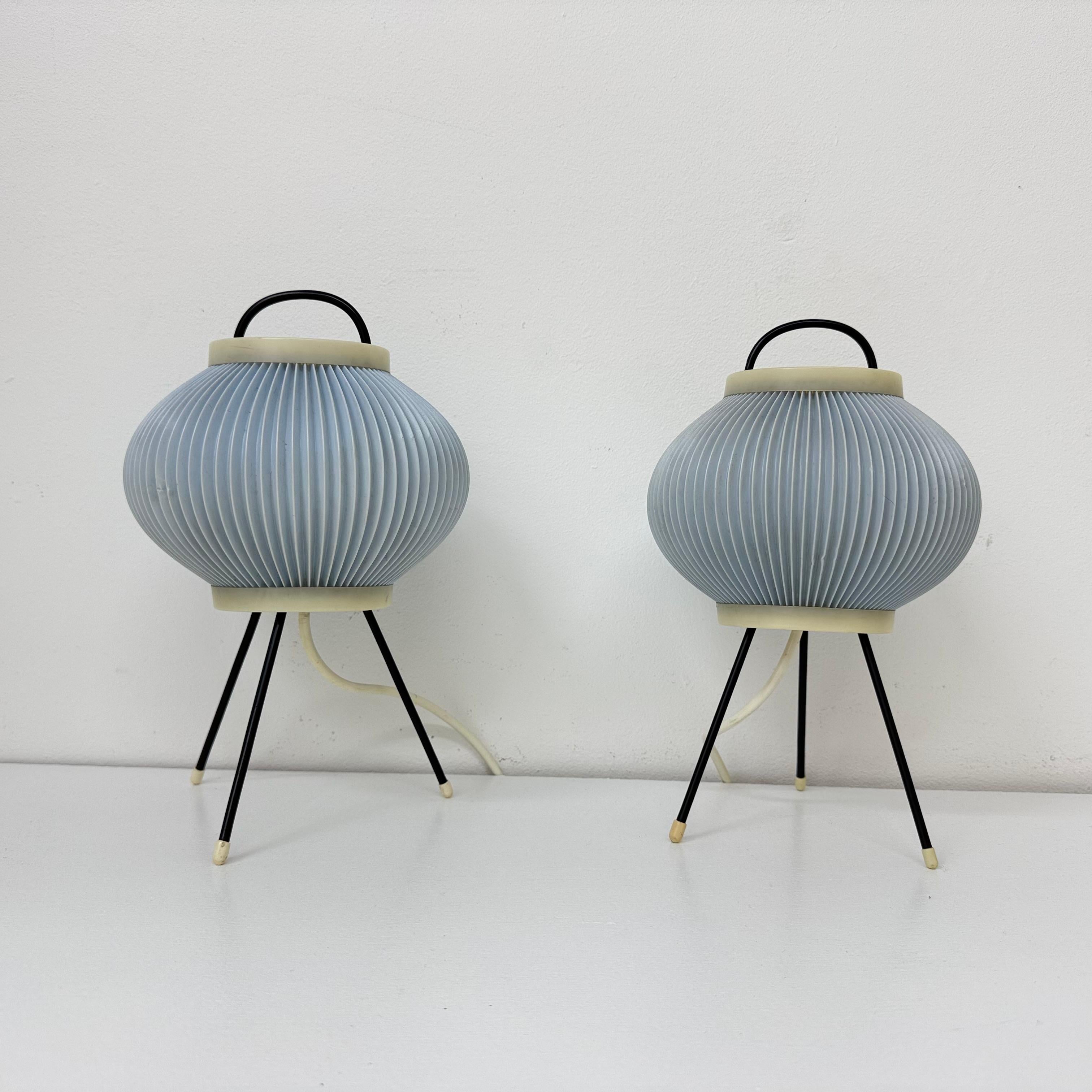Set of 2 blue ripsal table lamps tripod , 1950s For Sale 3