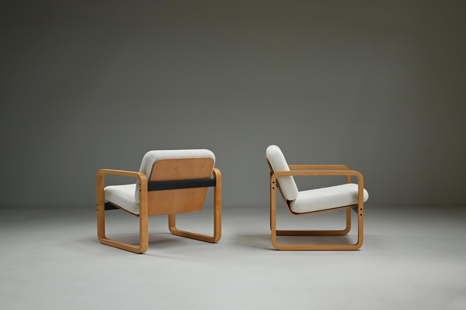 Ensemble de 2 chaises longues en bouclette de Aeon Mondial, années 1980, Pays-Bas. Bon état - En vente à Landgraaf, NL