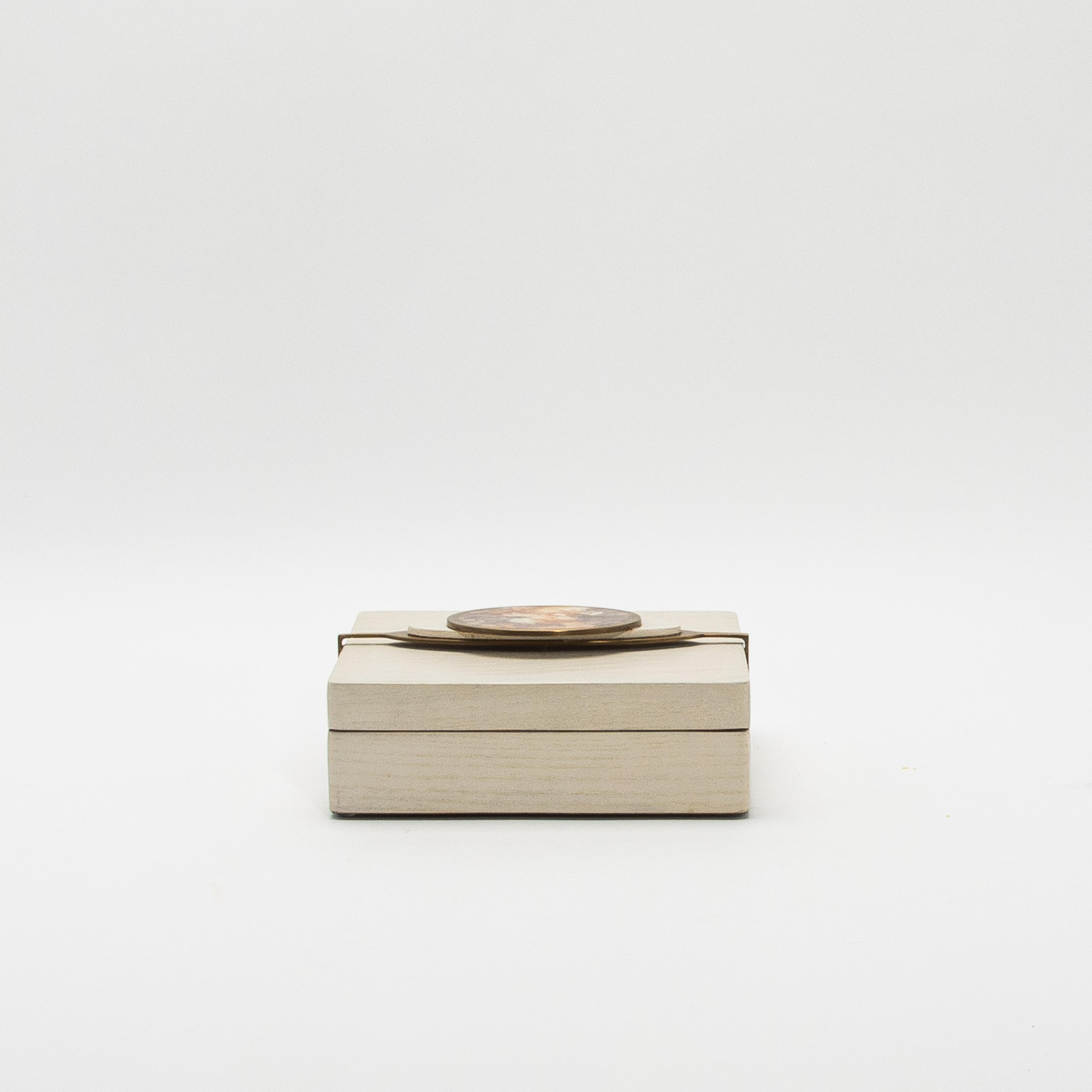 Set di 2 scatole in Oak con pietre semipreziose e ottone di Kifu Paris In condizioni Nuovo in vendita a West Hollywood, CA